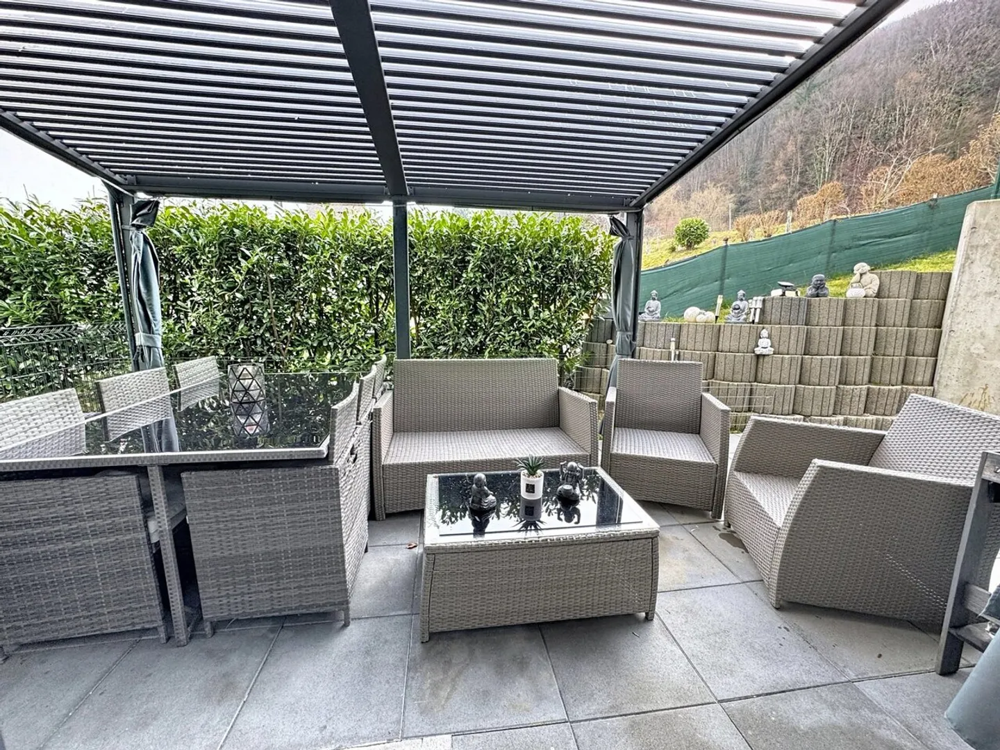 Neuere Triplex-Villa - Foto 11 von 13