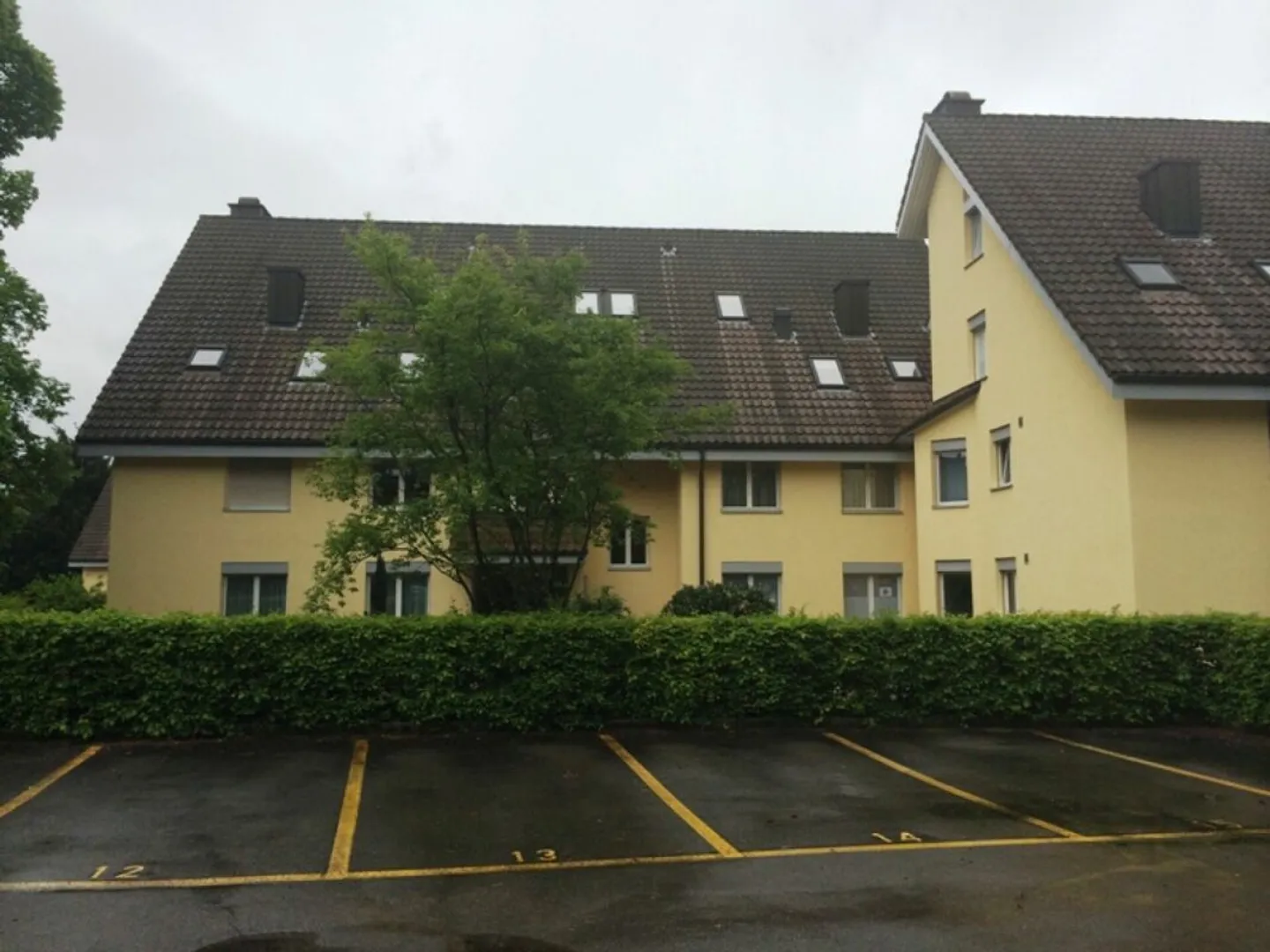 Outdoor parking spaces for rent - Photo 1 of 1