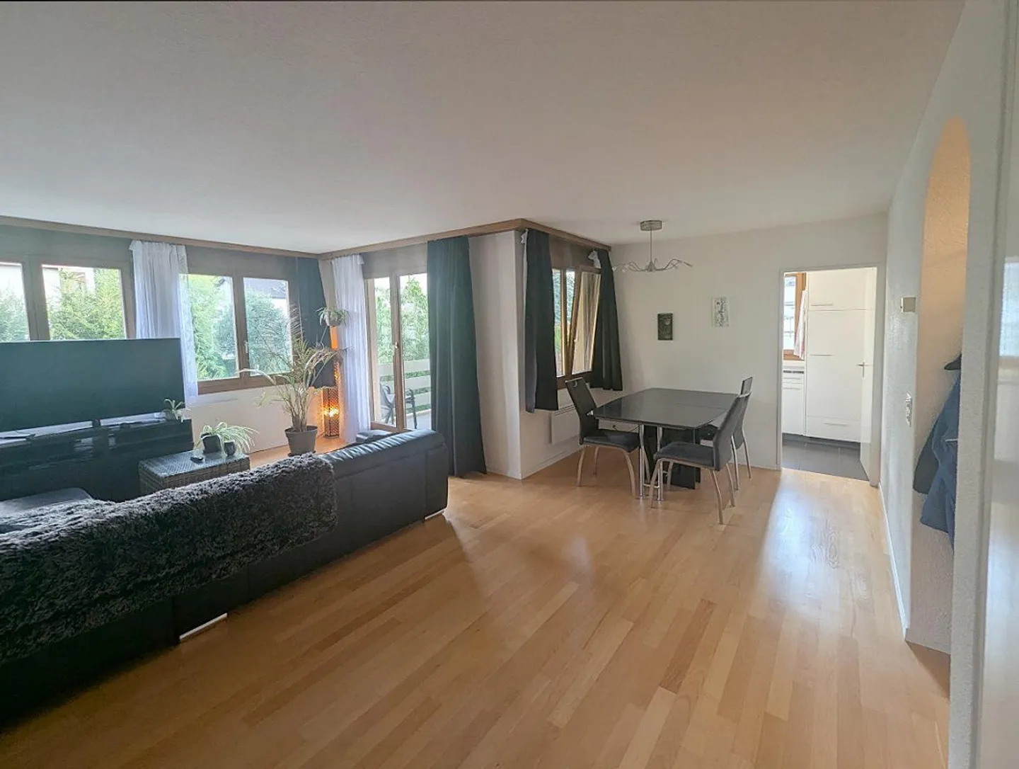 2.5 room apartment in a quiet location - Photo 1 of 6