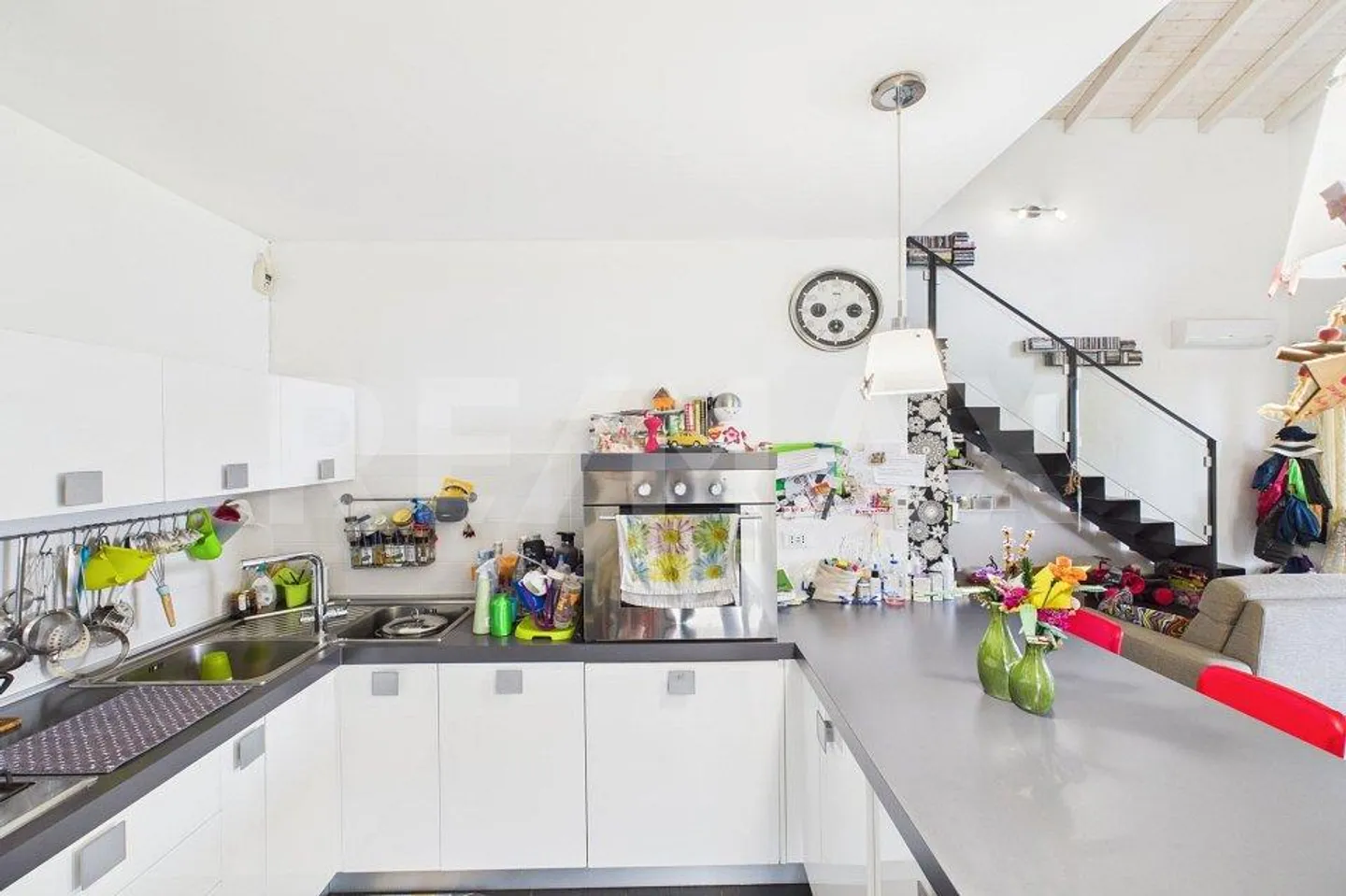 CADEGLIANO-VICONAGO (VA) - Modernes, ruhiges Haus mit Panoramasicht und Erweiterungsmöglichkeit - Foto 12 di 13