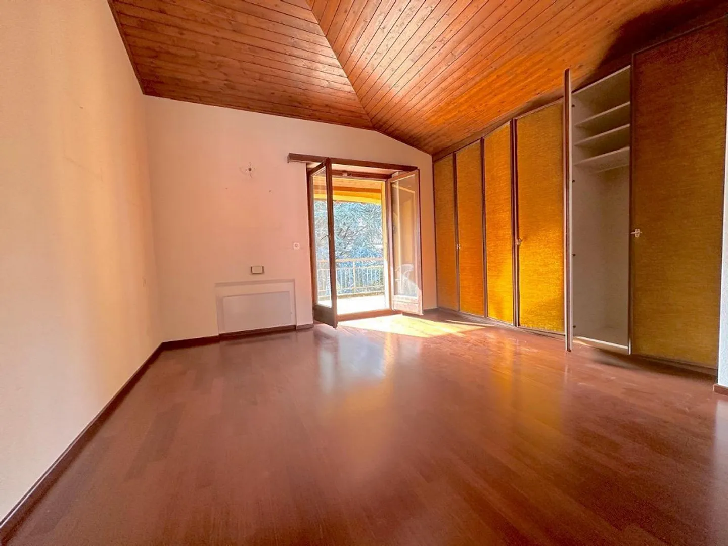 Casa singola con grande potenziale - Foto 7 di 11