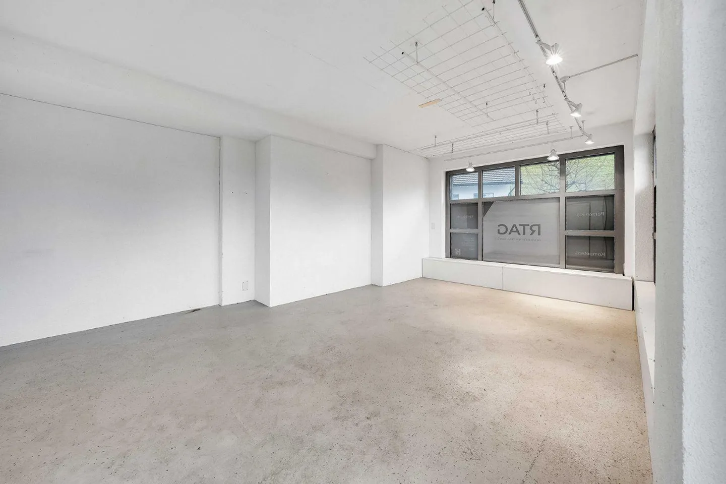 spazio commerciale - Foto 3 di 7