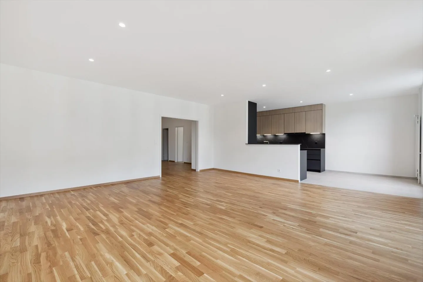 Un appartamento di alta classe a due passi dalla stazione - Foto 5 di 11