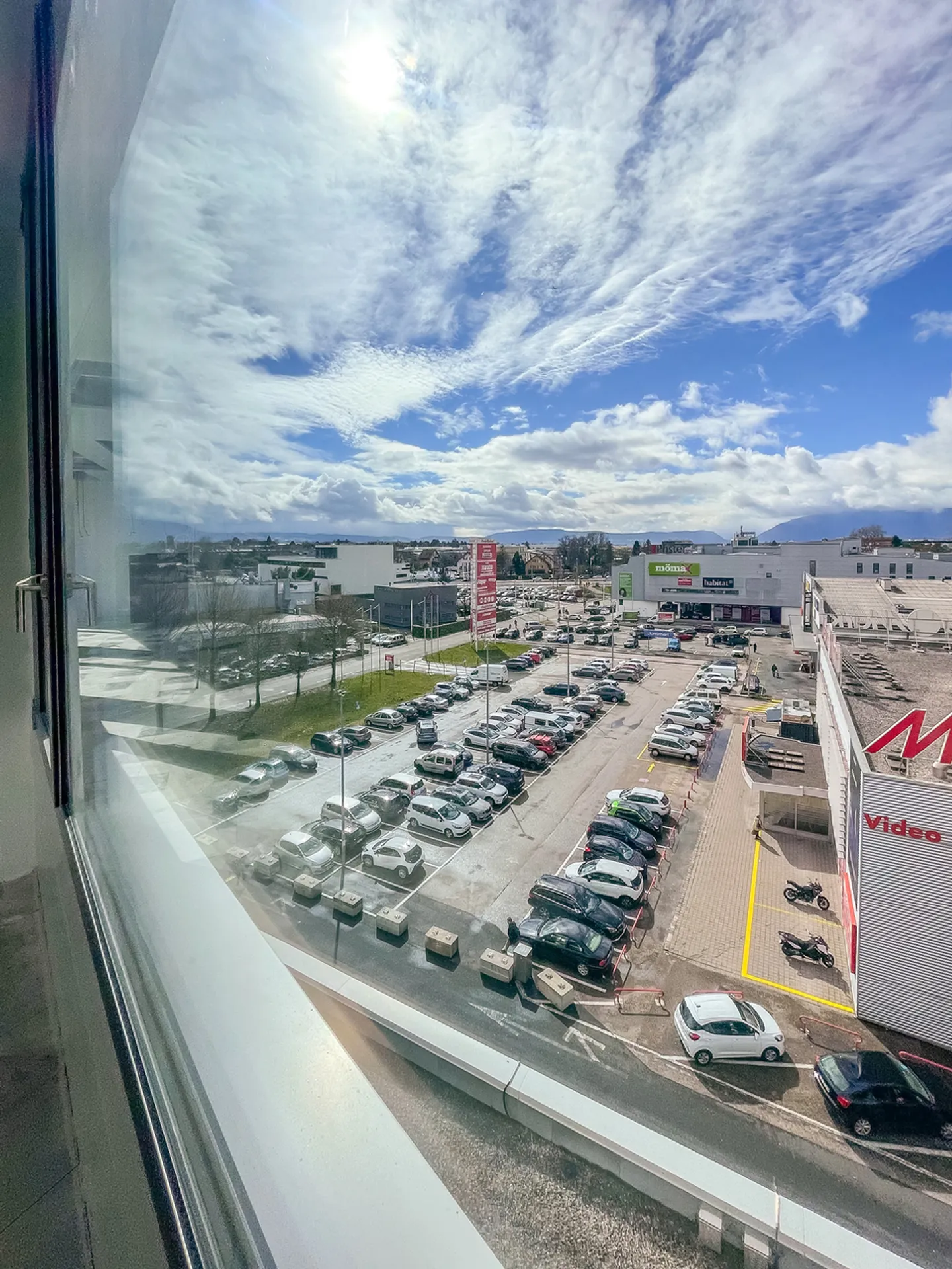 Magnifico Open Space/Ufficio di 240 m2 a Meyrin in AFFITTO - Foto 6 di 6
