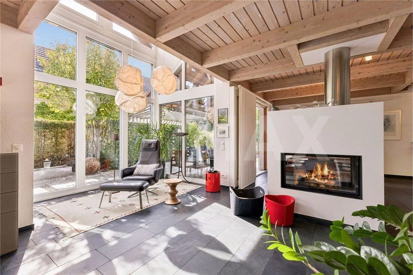 Maison individuelle bien entretenue avec une atmosphère de vie accueillante - Photo 1 sur 13