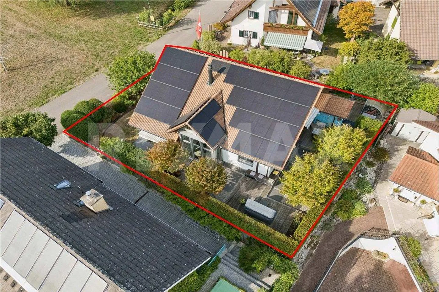 Maison individuelle bien entretenue avec une atmosphère de vie accueillante - Photo 2 sur 13