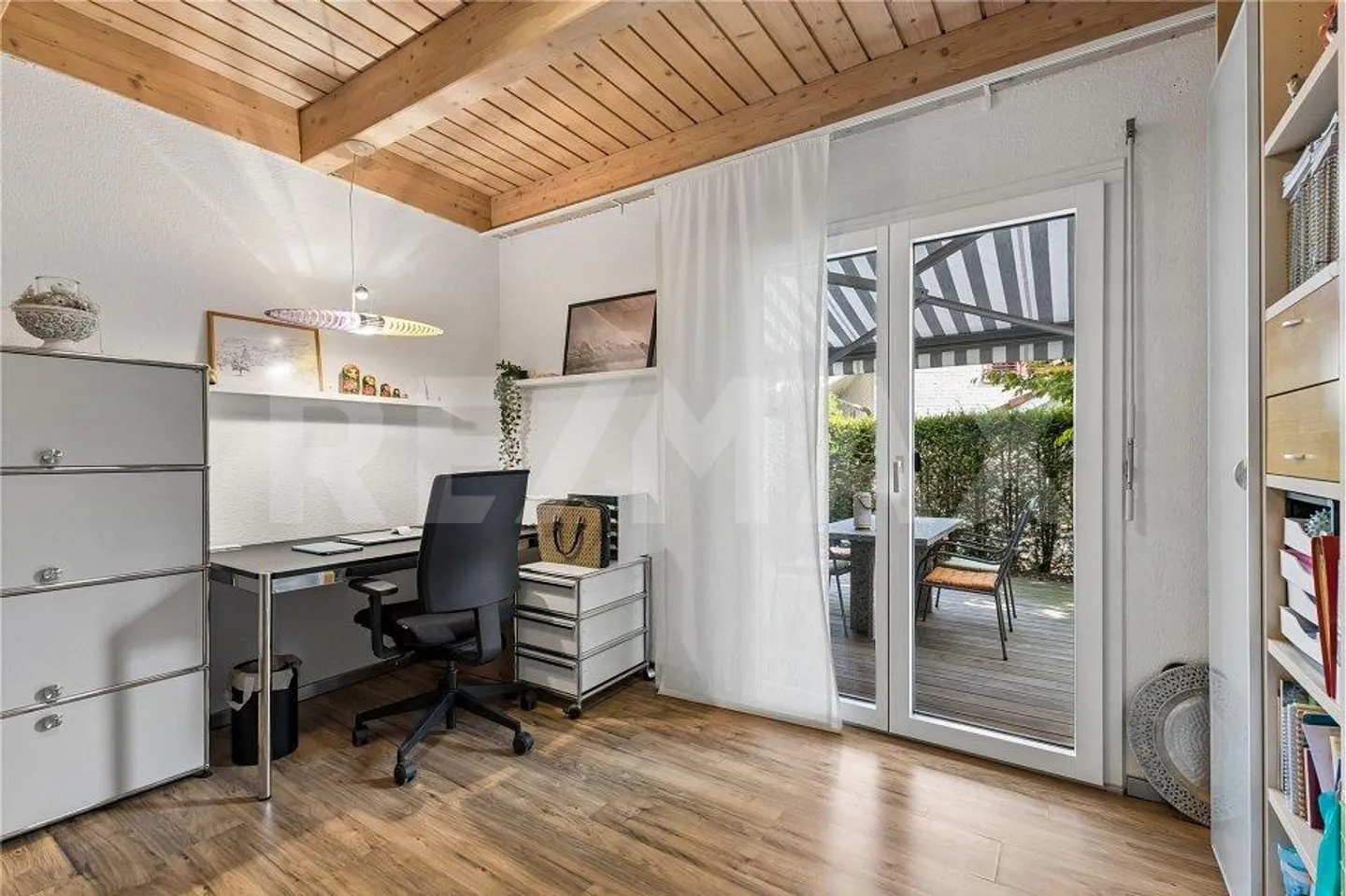 Maison individuelle bien entretenue avec une atmosphère de vie accueillante - Photo 11 sur 13