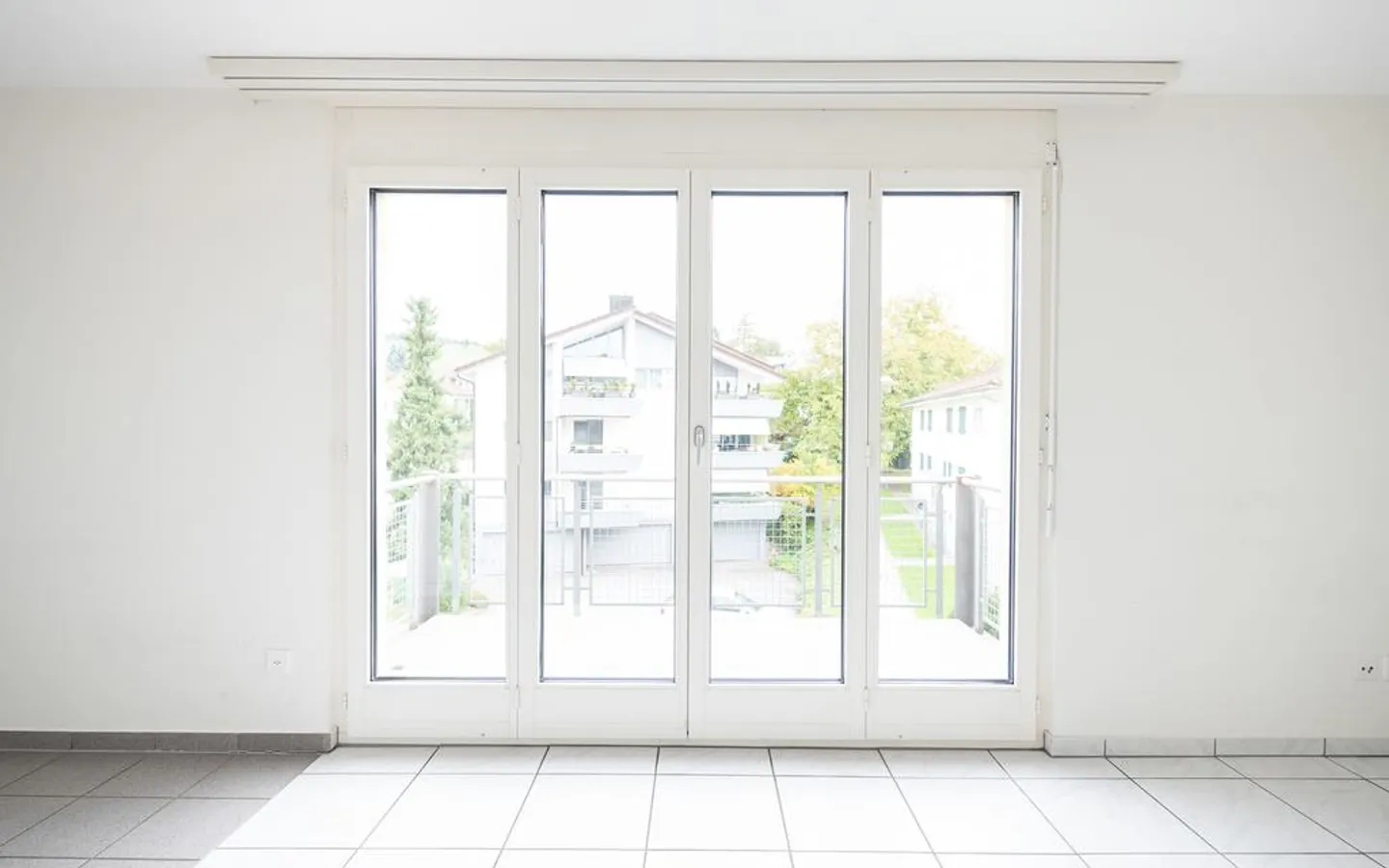 Incantevole appartamento di 4.5 locali con posizione perfetta - Foto 3 di 8