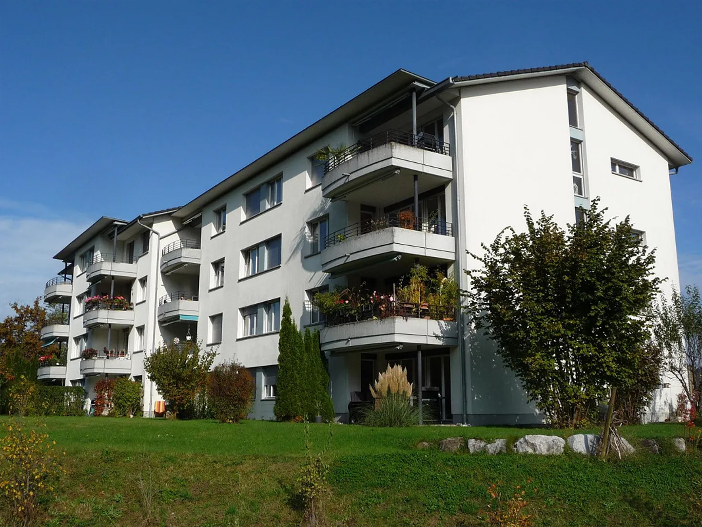 La tua nuova casa con area giardino - Foto 1 di 8