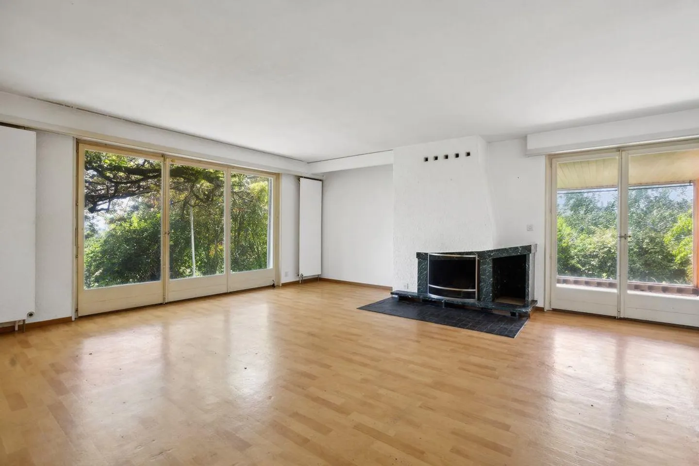 Einfamilienhaus zu renovieren in Colombier (VD) - Foto 2 von 13