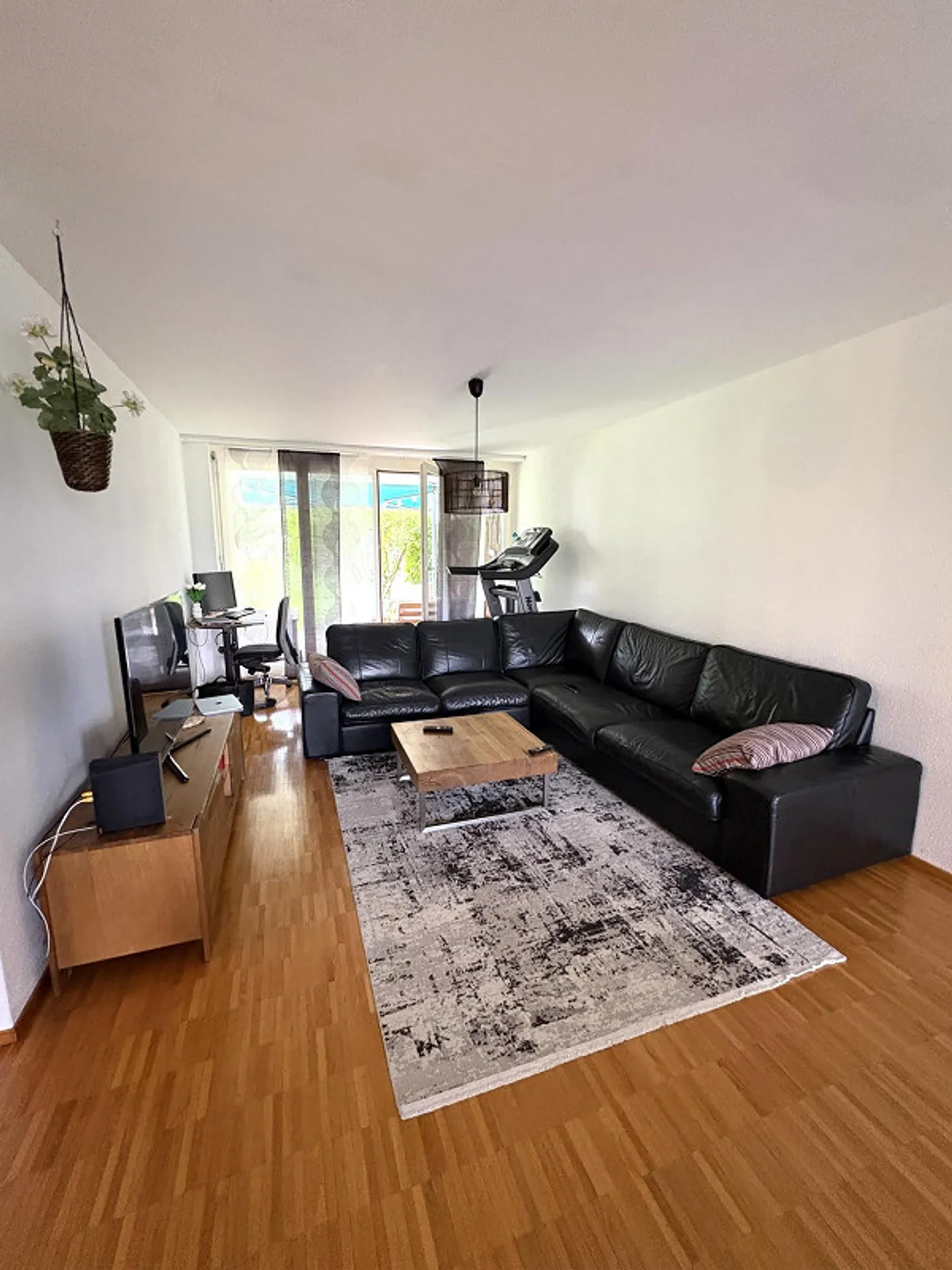 La tua nuova casa con area giardino - Foto 2 di 8