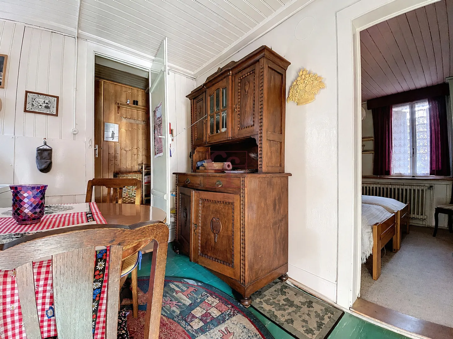 Château-d'Oex - Dorfhaus mit 2 zu renovierenden Wohnungen - Foto 2 von 7