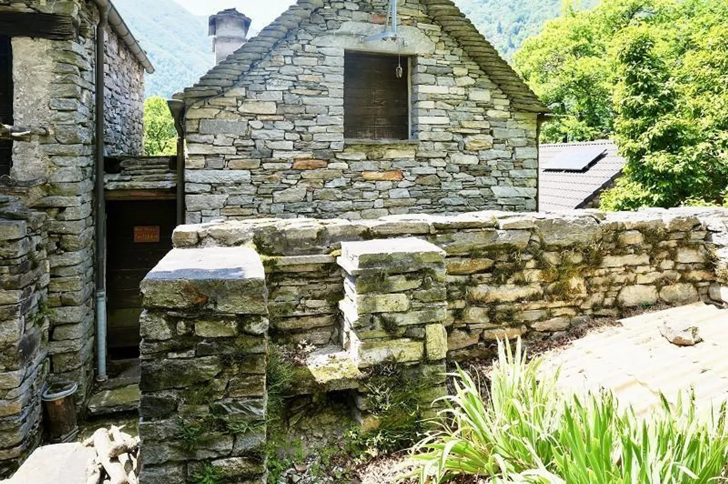 Rustico di 3 stanze da ristrutturare con giardino, molto tranquillo e soleggiato - Foto 12 di 22