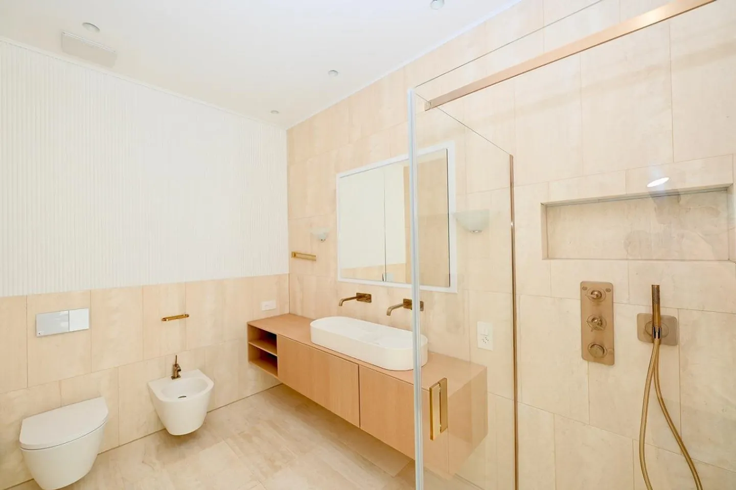 Luxus-Penthouse mit Teilseeblick, Privatpool und SPA - Foto 12 von 18