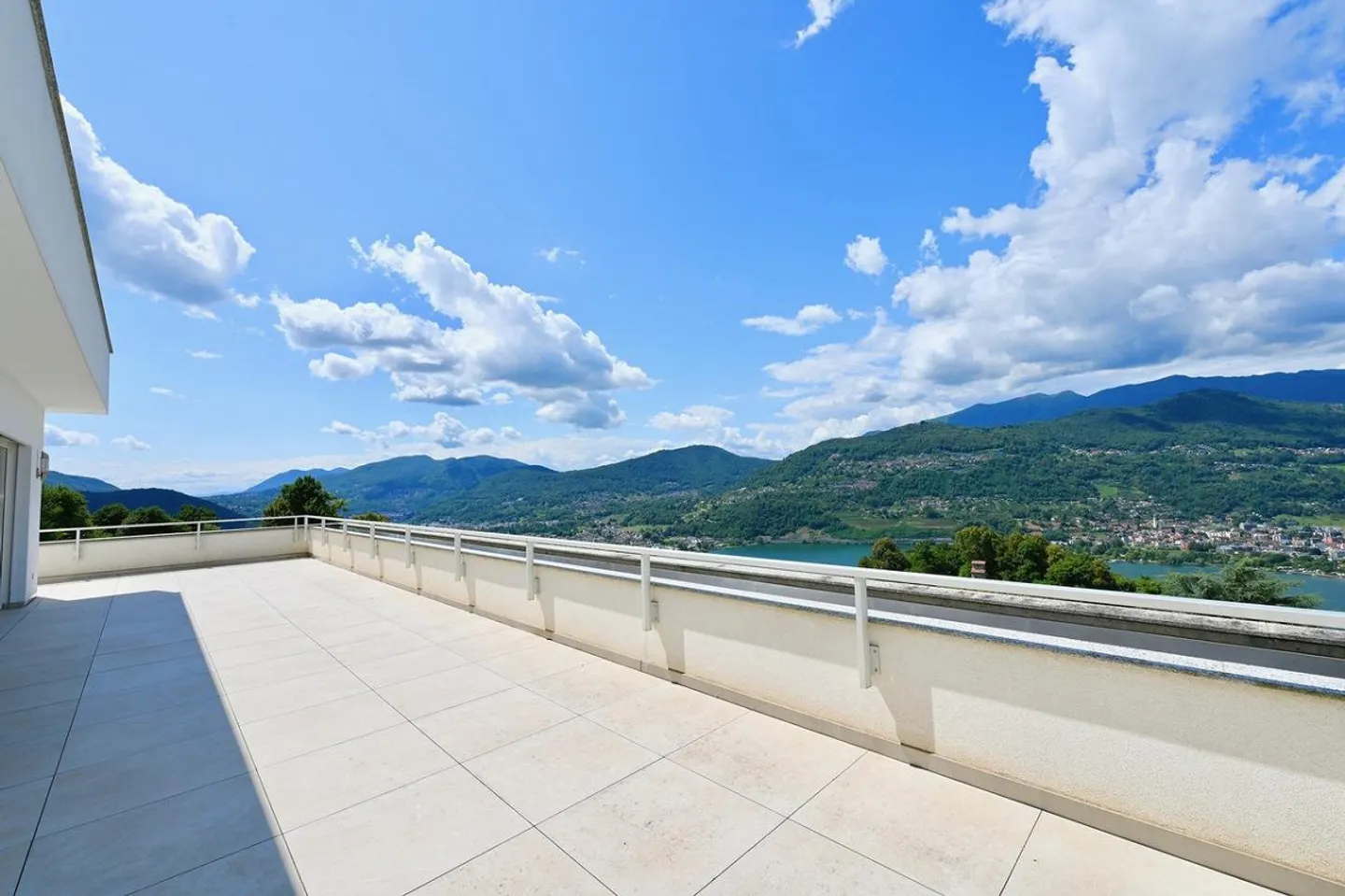 Luxus-Penthouse mit Teilseeblick, Privatpool und SPA - Foto 17 von 18