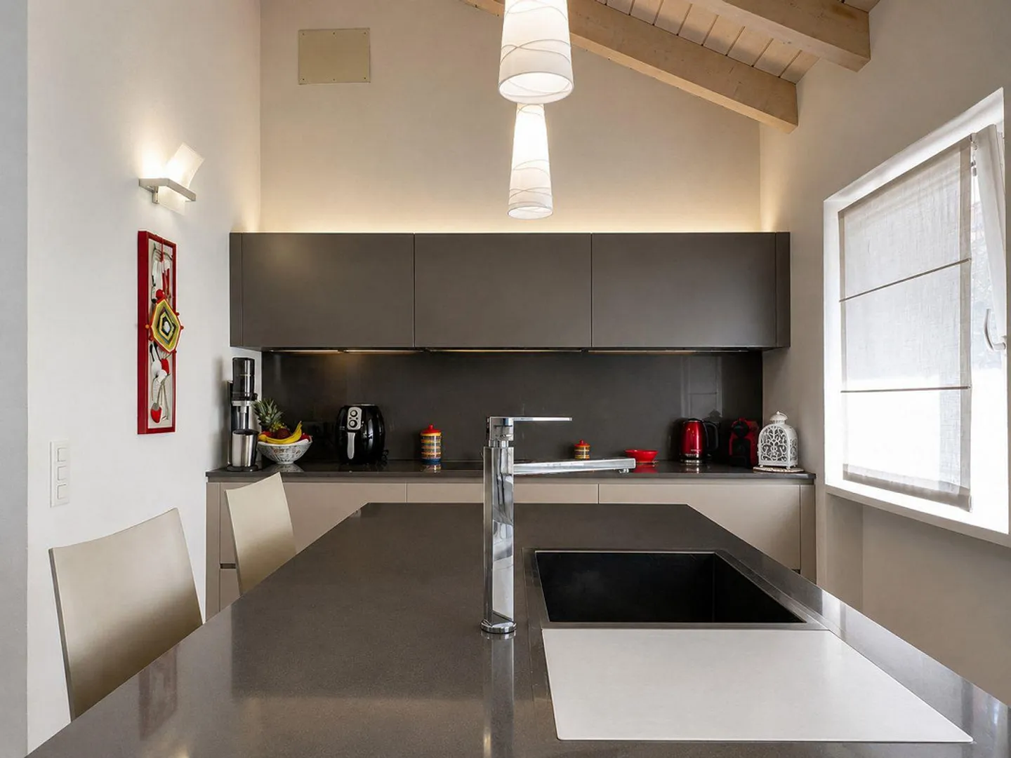 Casa esclusiva con alto standard e ascensore interno - Foto 5 di 22