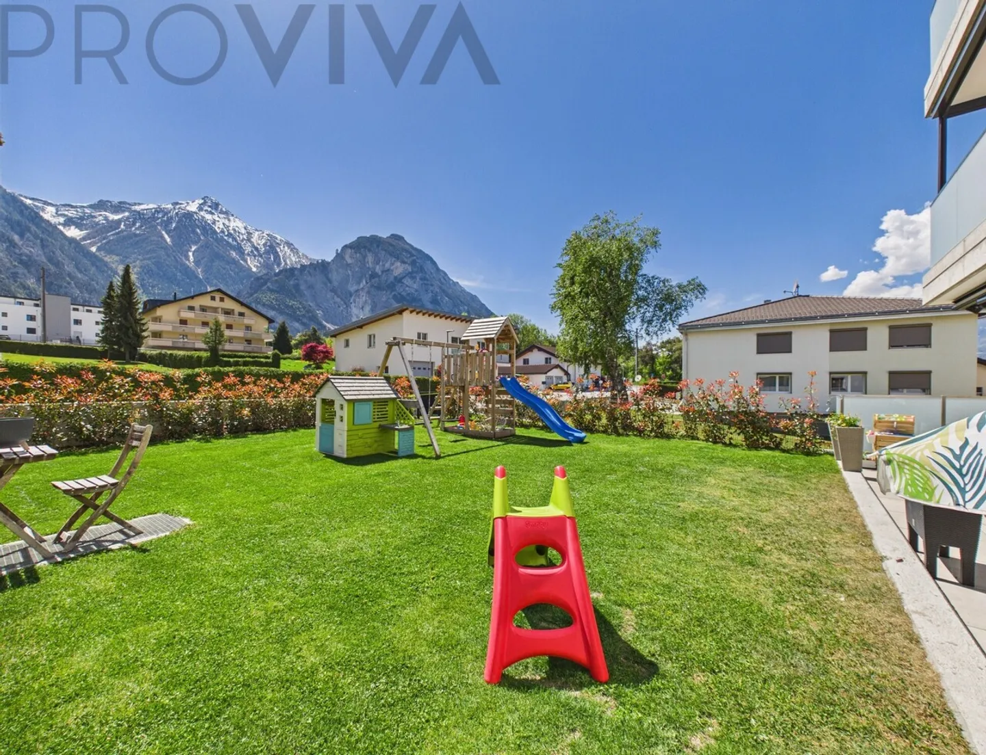 Espace pour la famille, terrasse pour le reste -- 163 m² à Susten - Photo 1 sur 8