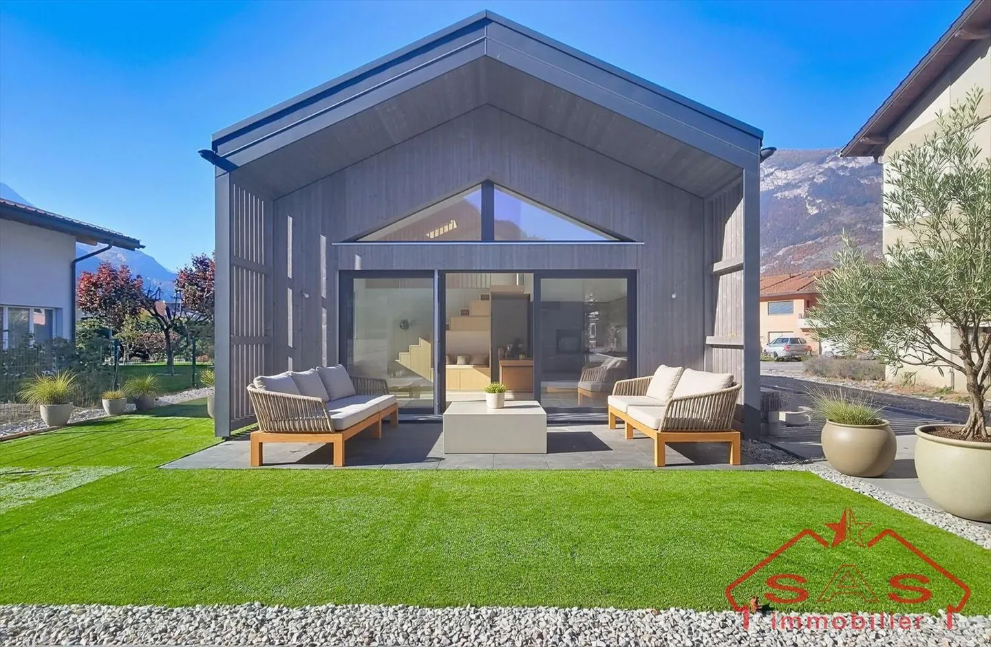 Maison individuelle à vendre - Photo 1 sur 13