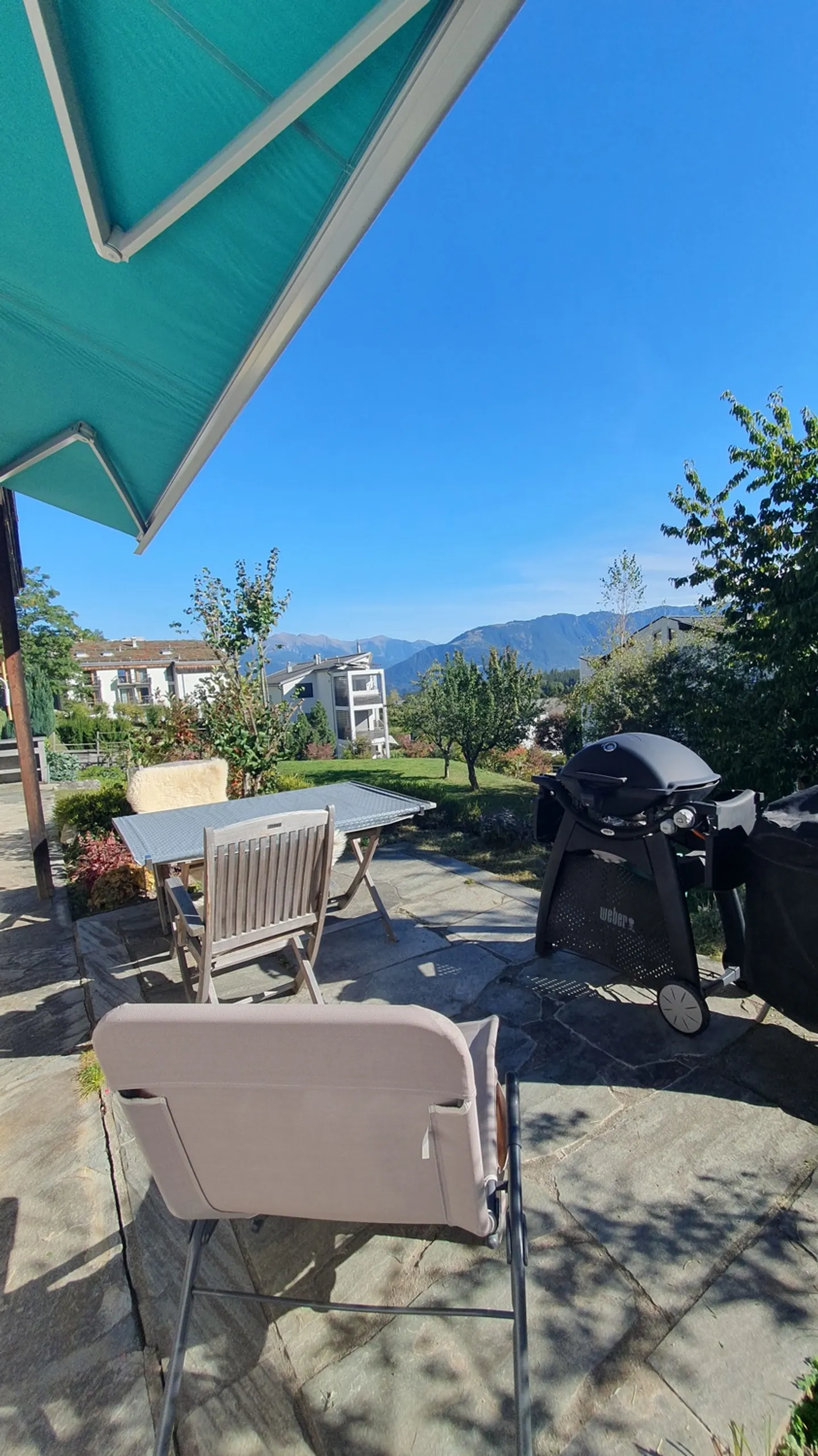 Chalet with Stunning Mountain Views - Photo 10 of 10
