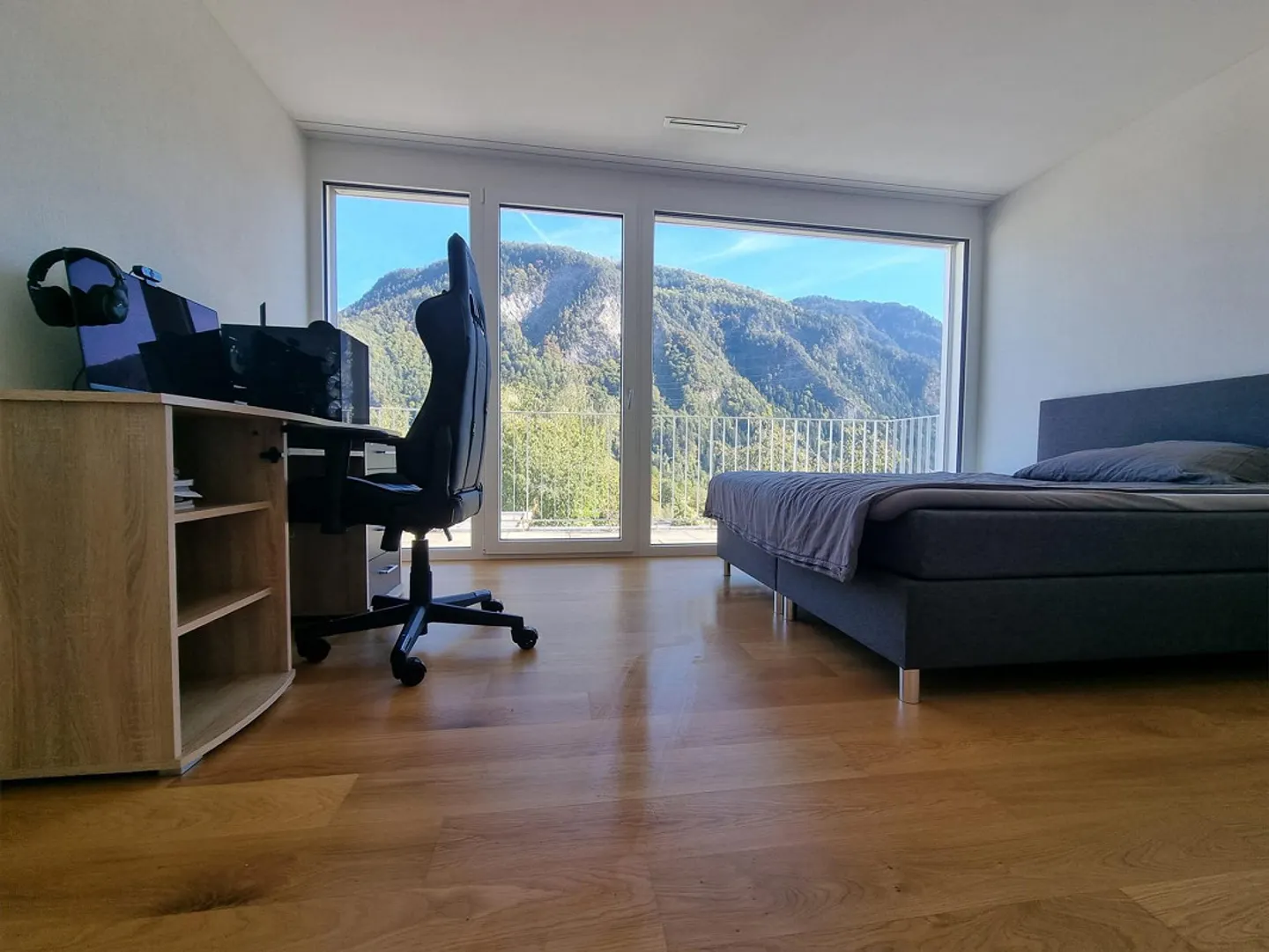 Bright Attic Apartment, 70sqm, high standard, 2 terraces with 26sqm - Photo 13 of 19