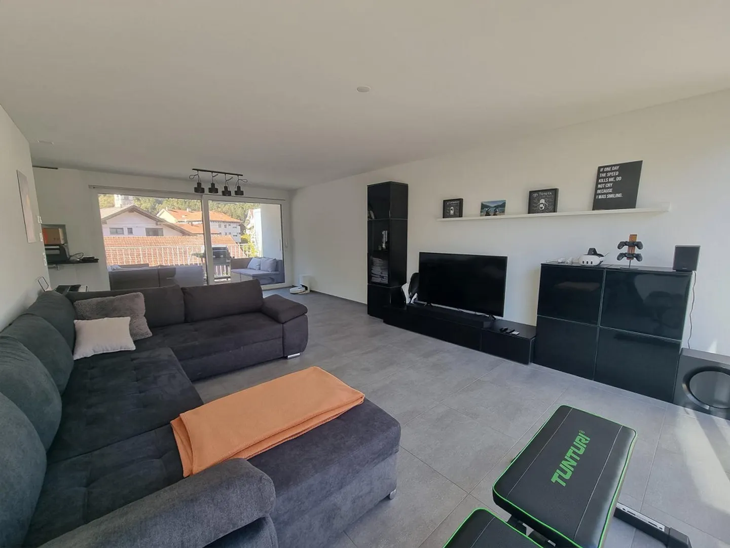 Bright Attic Apartment, 70sqm, high standard, 2 terraces with 26sqm - Photo 1 of 19