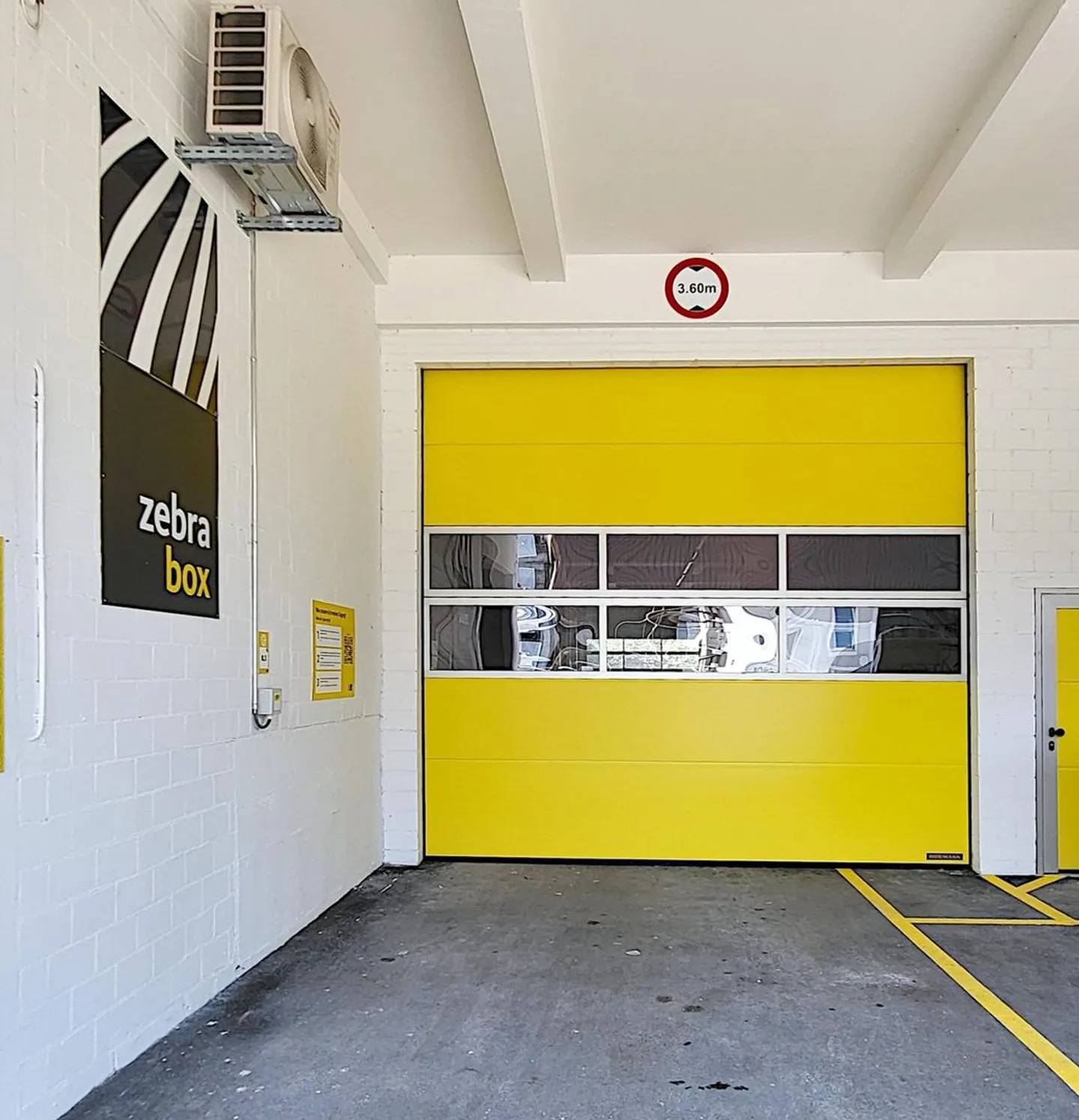 Spacious Commercial Space in Neuenhof - Photo 1 of 8