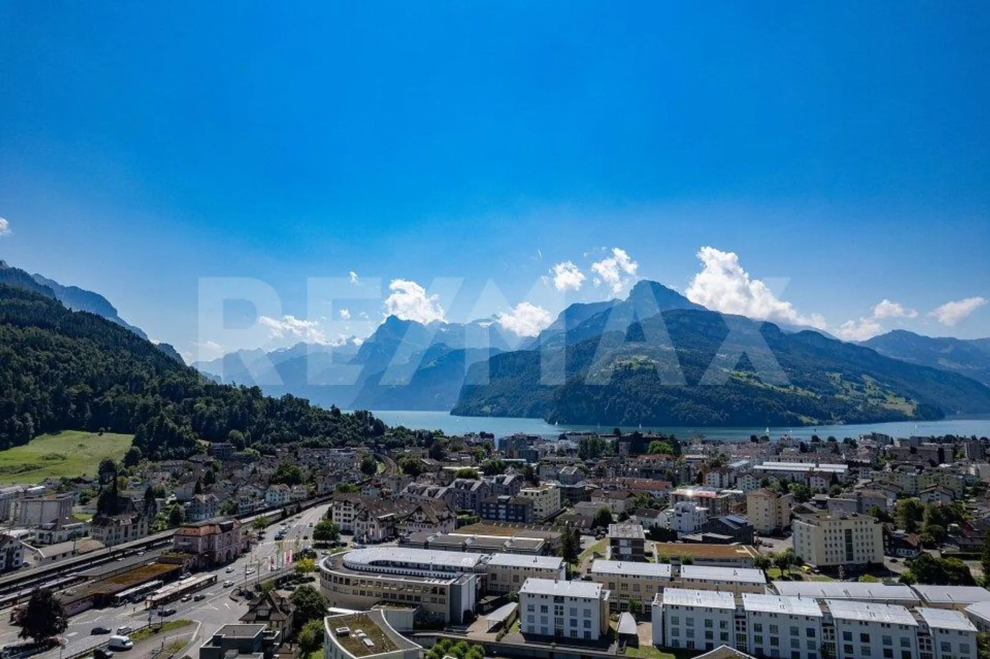 NEW BUILD, last 4.5-room apartment, 001 ground floor, individual room design... - Photo 4 of 13