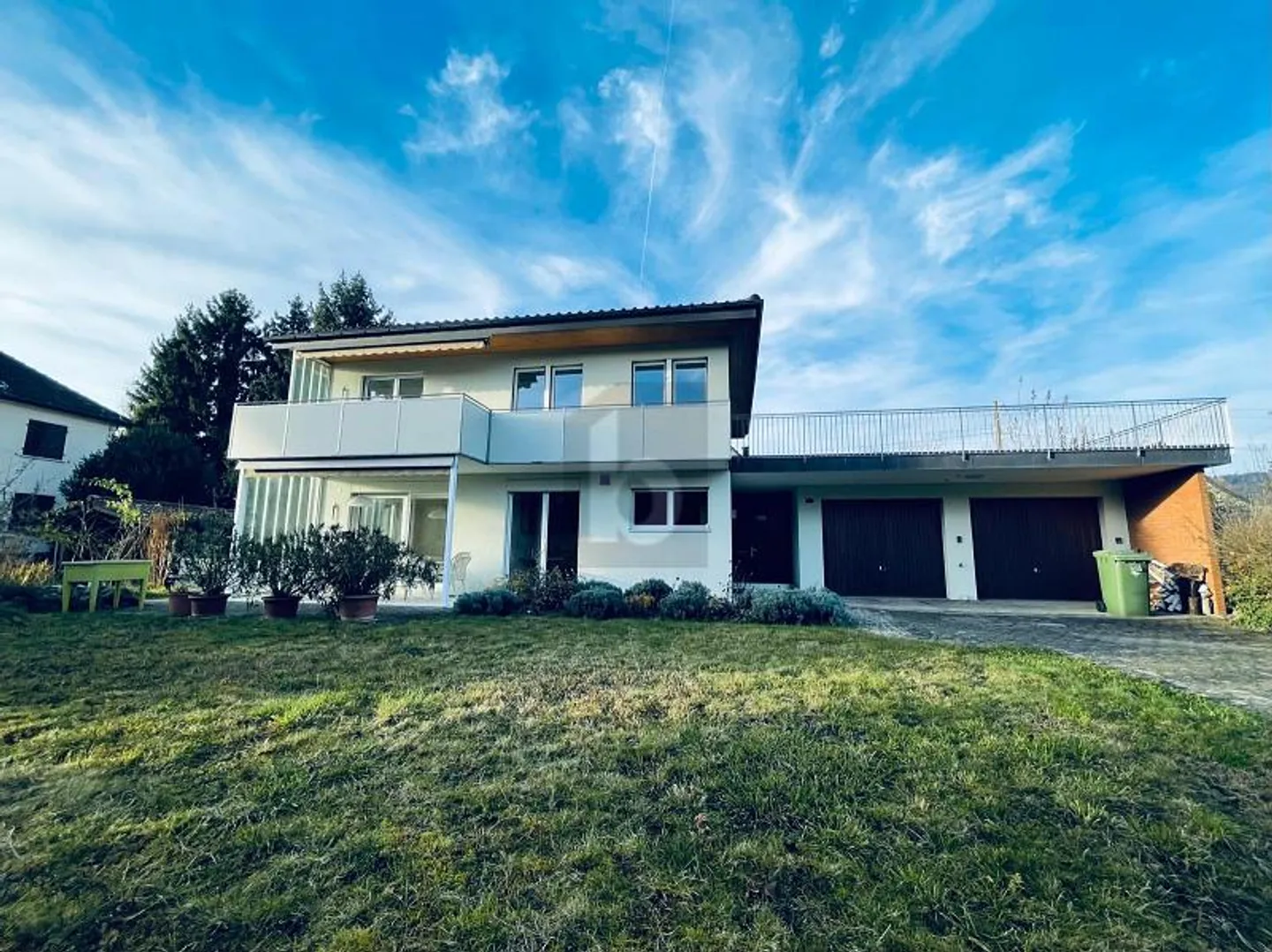 Einfamilienhaus mieten - Foto 1 von 6