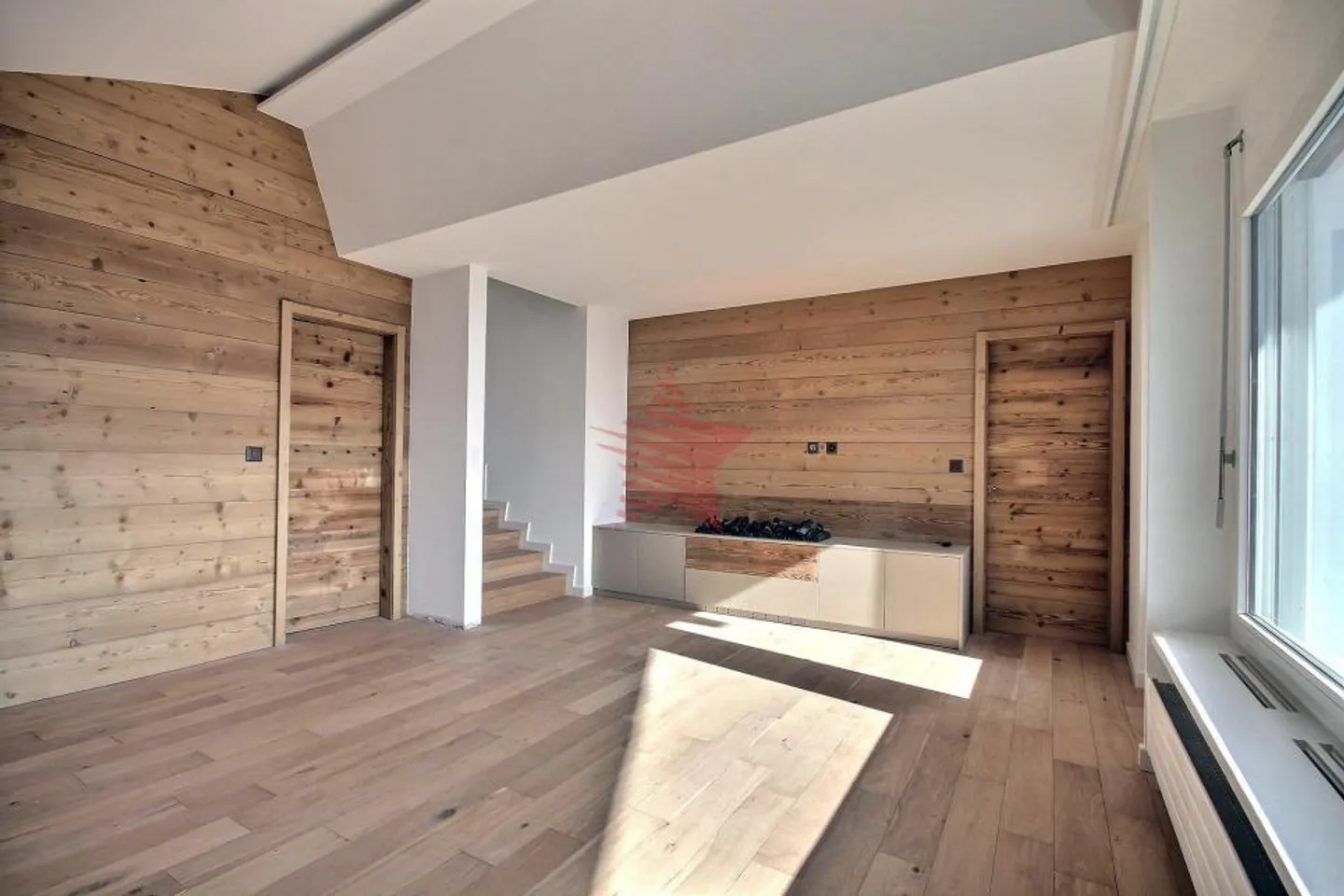 Prachtiges vollständig renoviertes Doppelhaus mit Panoramablick - Foto 3 von 13