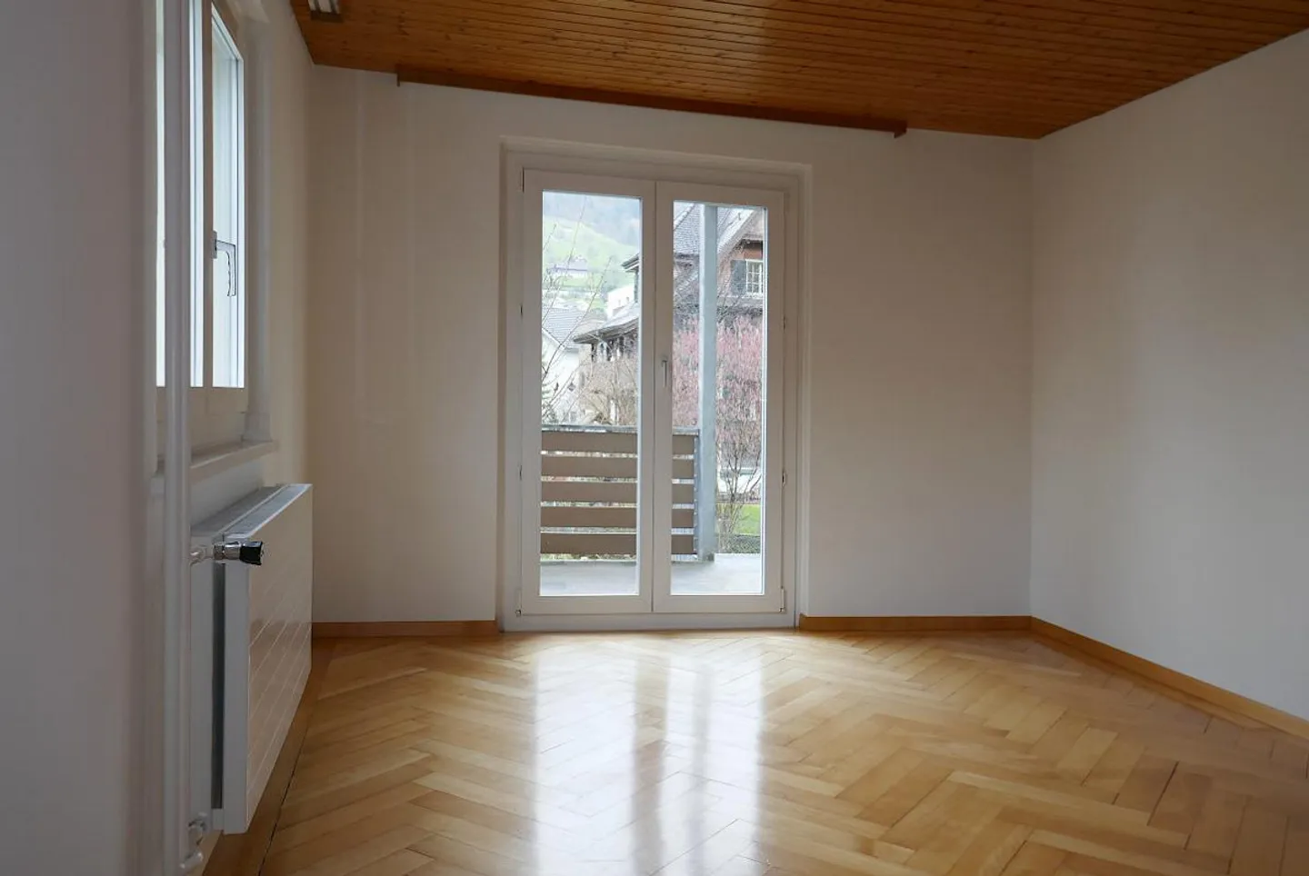 Appartement 3,5 pièces près du lac - Photo 3 sur 5