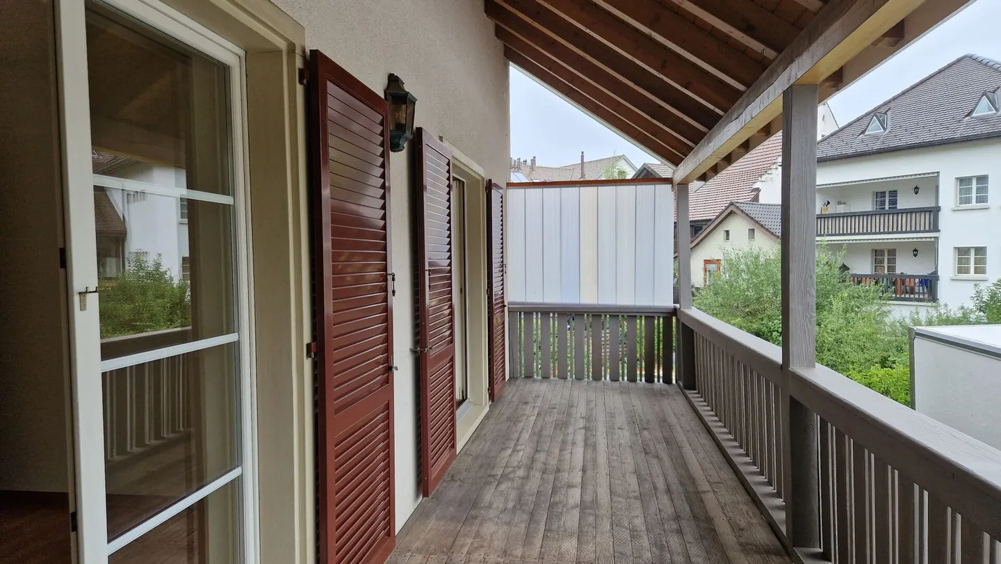 Spazioso e in una posizione tranquilla con balcone! - Foto 3 di 4