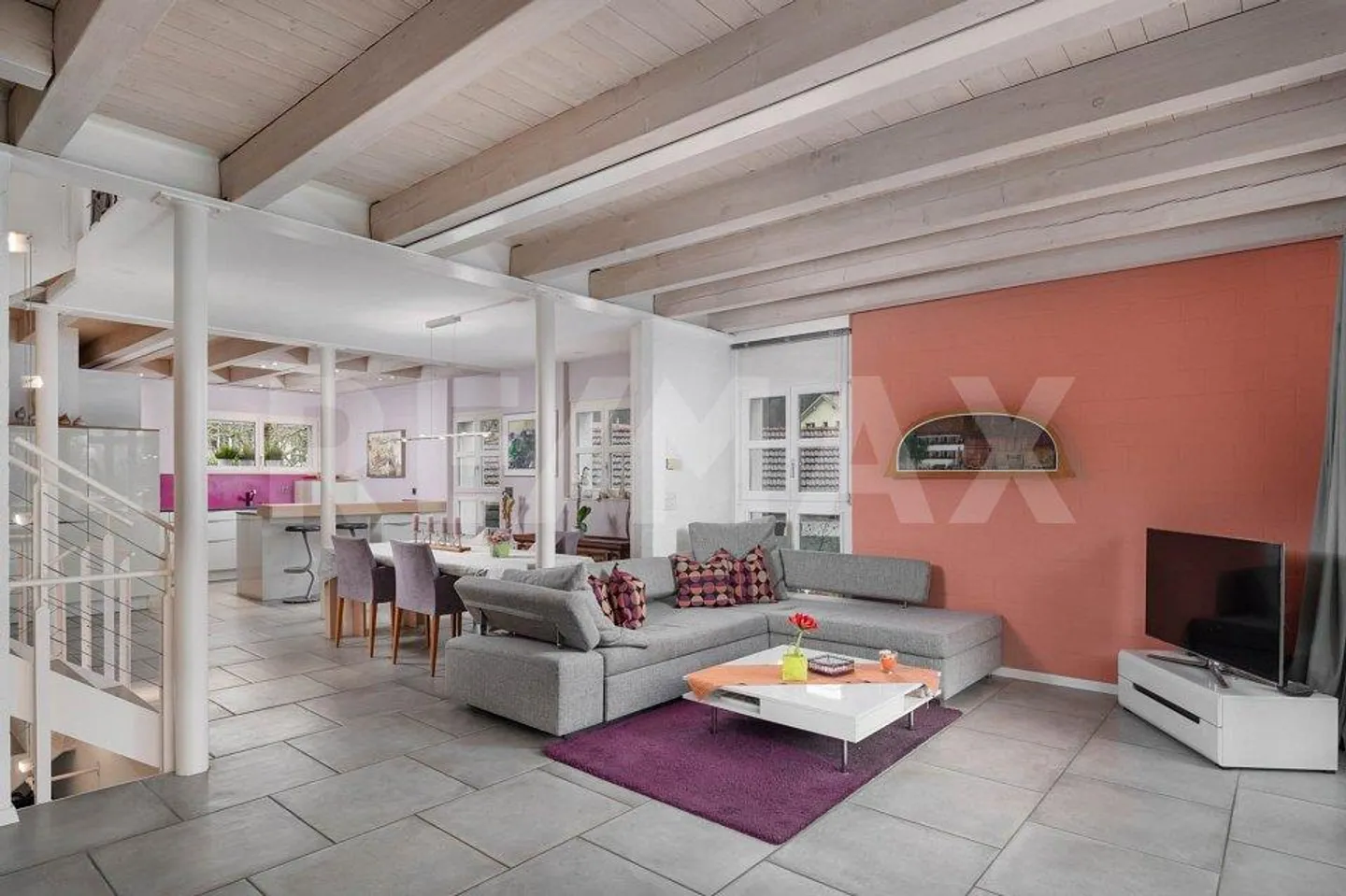 Very bright living spaces, renovated with sunny garden - Photo 1 of 13