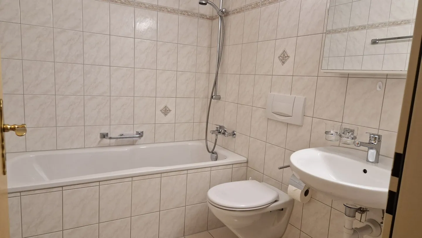 Spazioso e in una posizione tranquilla con balcone! - Foto 4 di 4