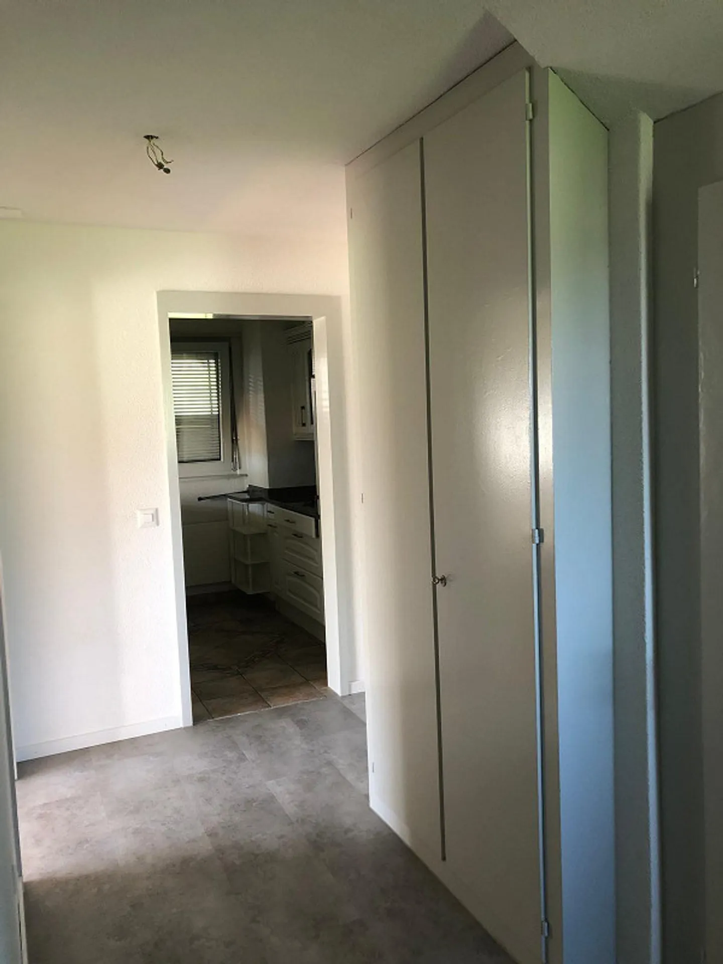 Apartment with Dreamlike View and Quiet Location - Photo 15 of 17