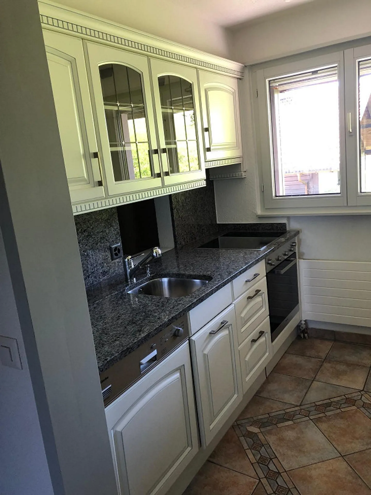 Apartment with Dreamlike View and Quiet Location - Photo 17 of 17
