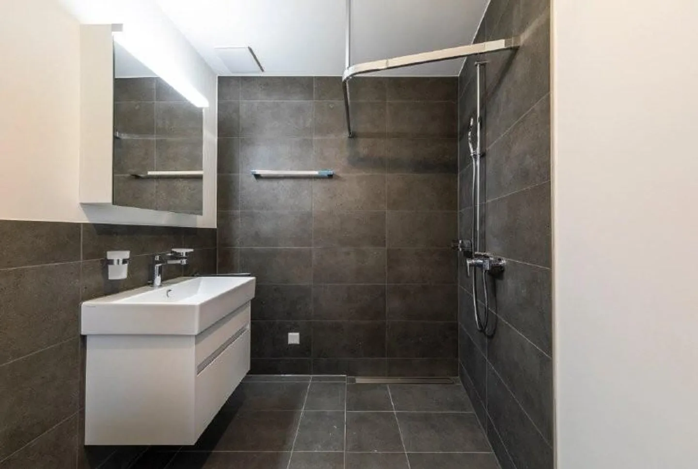 Modernes Apartment im Tribschen - Foto 3 von 4