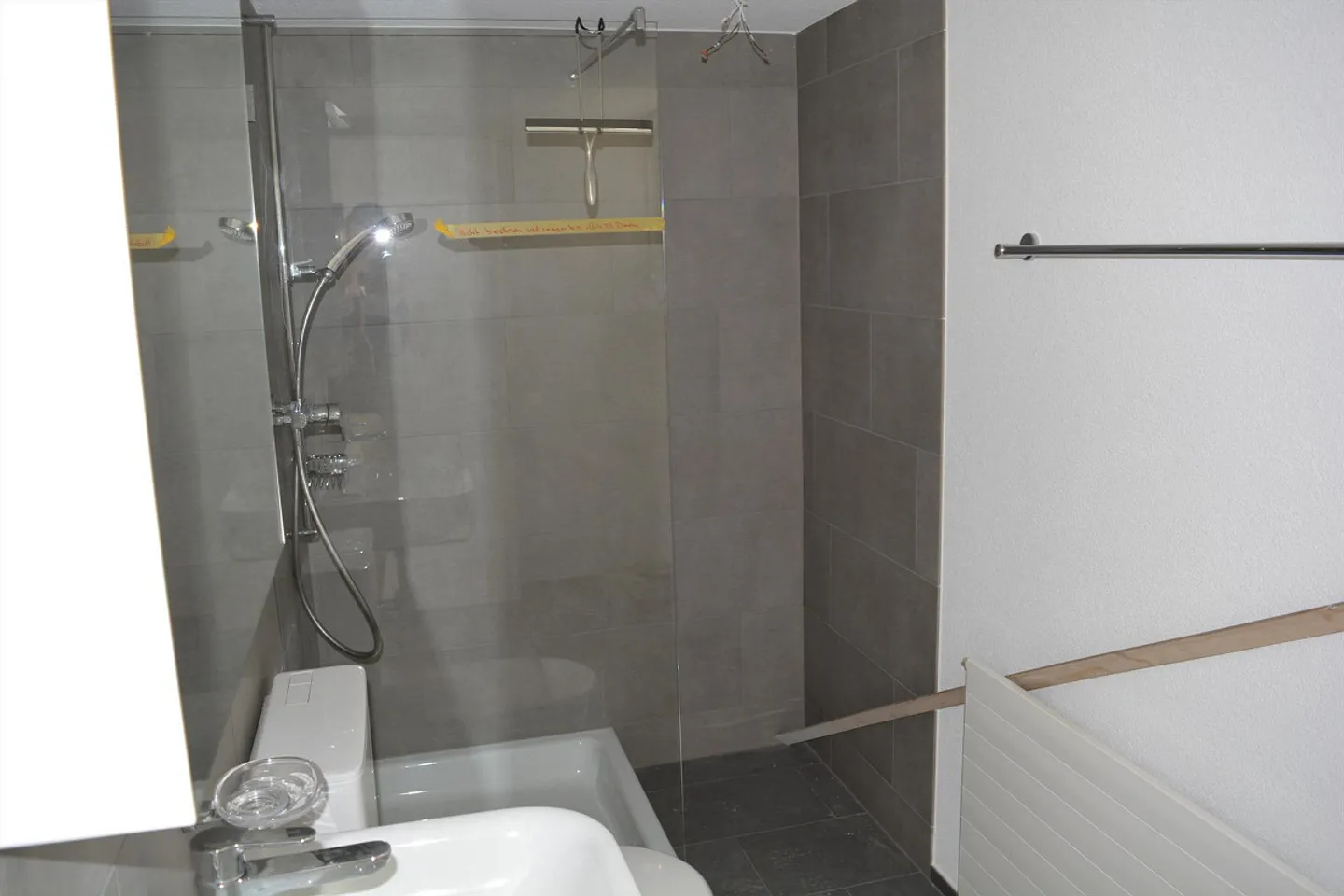 In affitto bel monolocale di 1,5 stanze a Ennenda - Foto 3 di 4