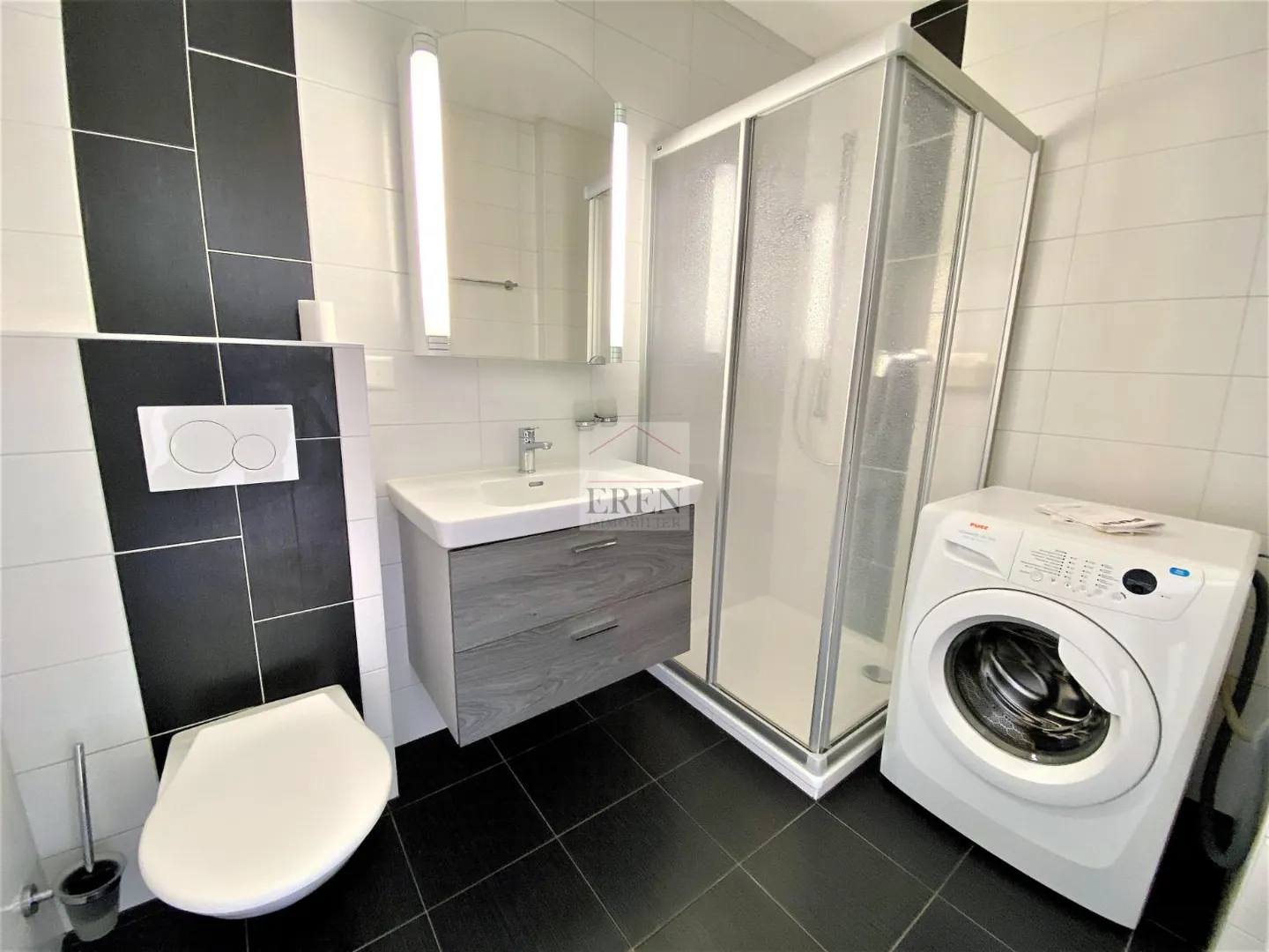 3.5 Room Apartment - Photo 7 of 11