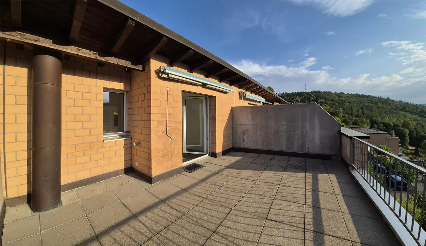 Casa a schiera di 5,5 stanze - recentemente ristrutturata - Foto 15 di 30
