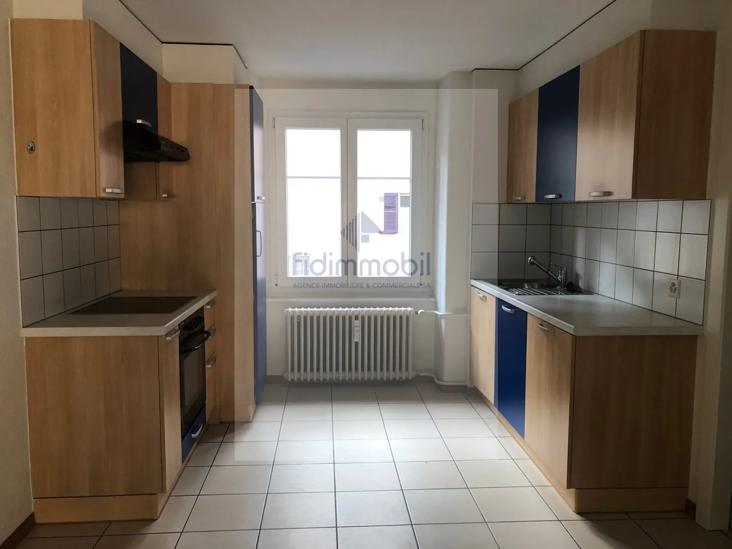 Apartment for rent - Photo 1 of 7