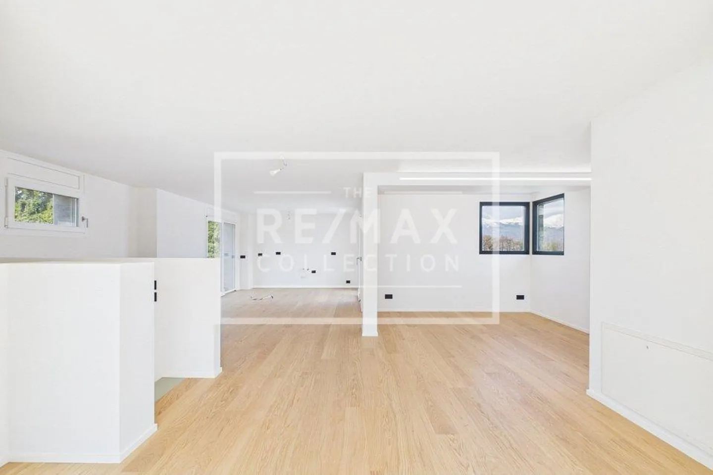 Nuovo appartamento duplex moderno di 3 ½ locali con ampia terrazza e bella vista - Foto 10 di 13