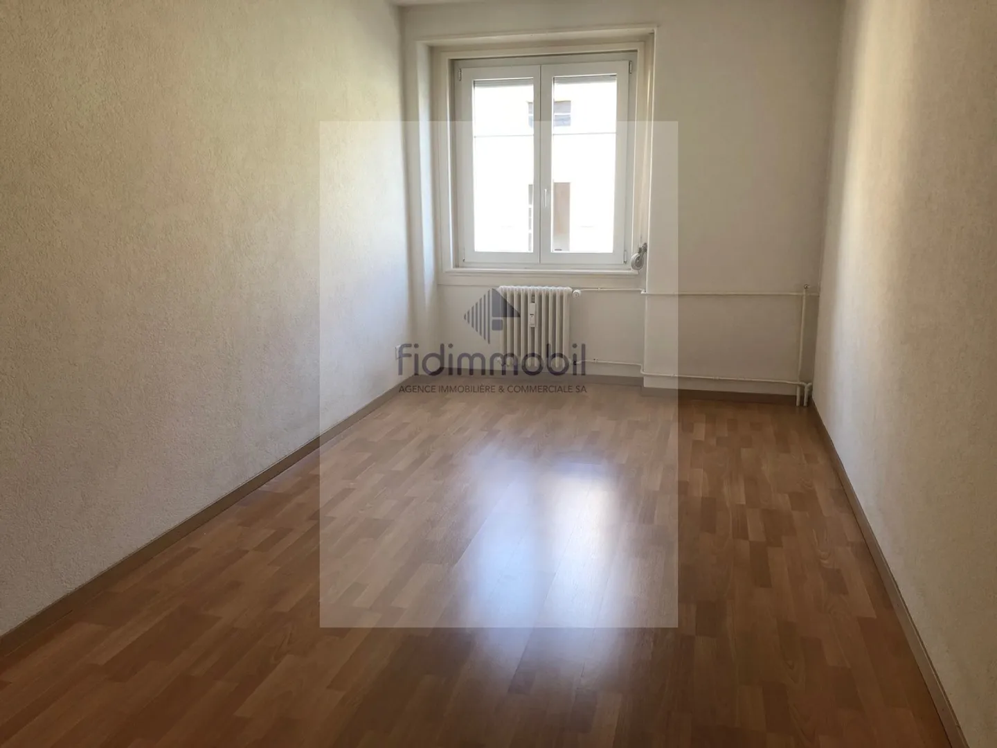 Apartment for rent - Photo 5 of 7