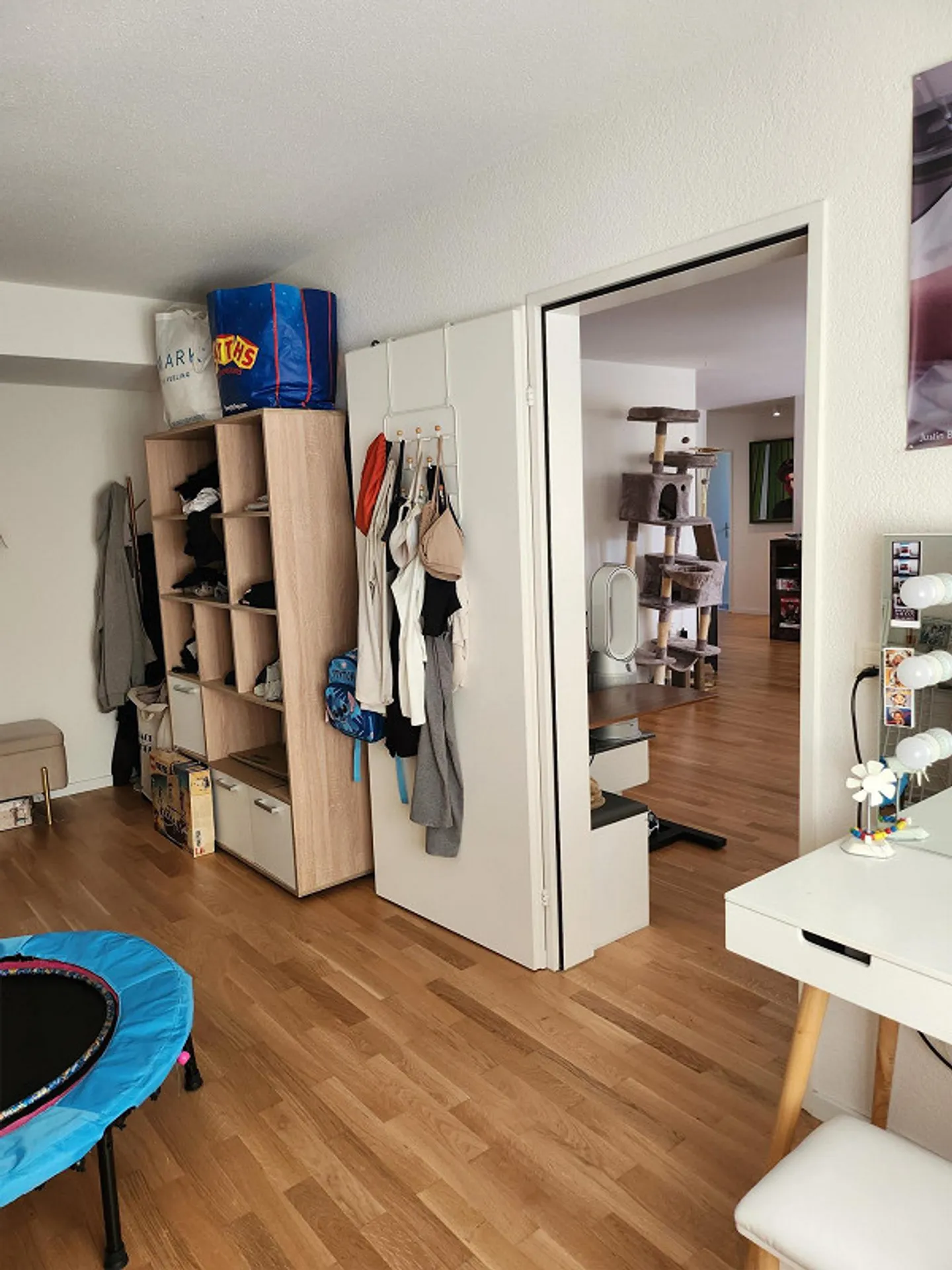 SPACIOUS APARTMENT NEAR BADEN - Photo 9 of 26
