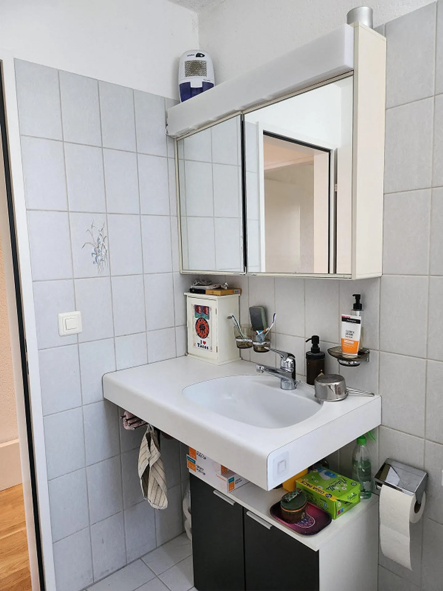 SPACIOUS APARTMENT NEAR BADEN - Photo 14 of 26