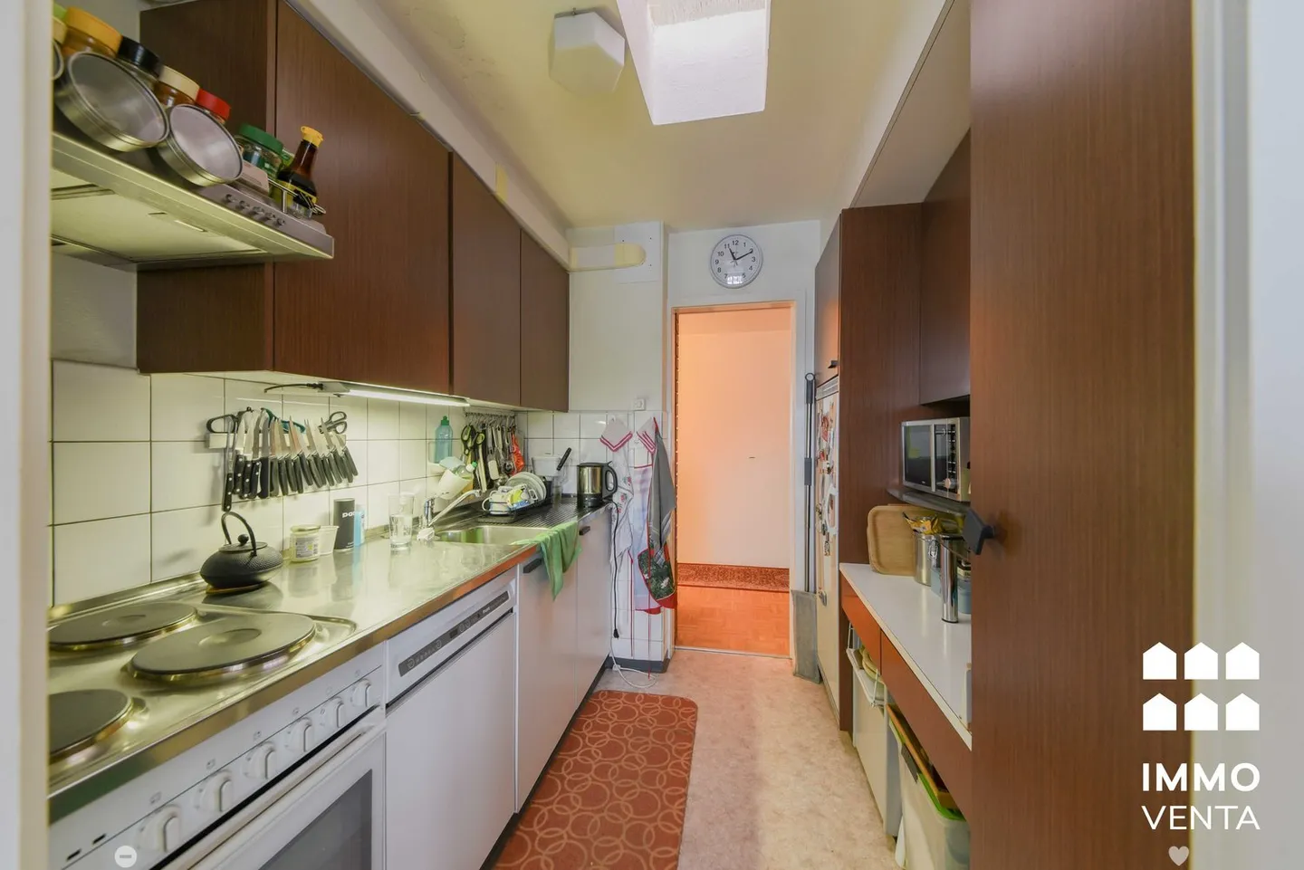 Moderno appartamento di 4 stanze con balcone a Bienne - Foto 6 di 9