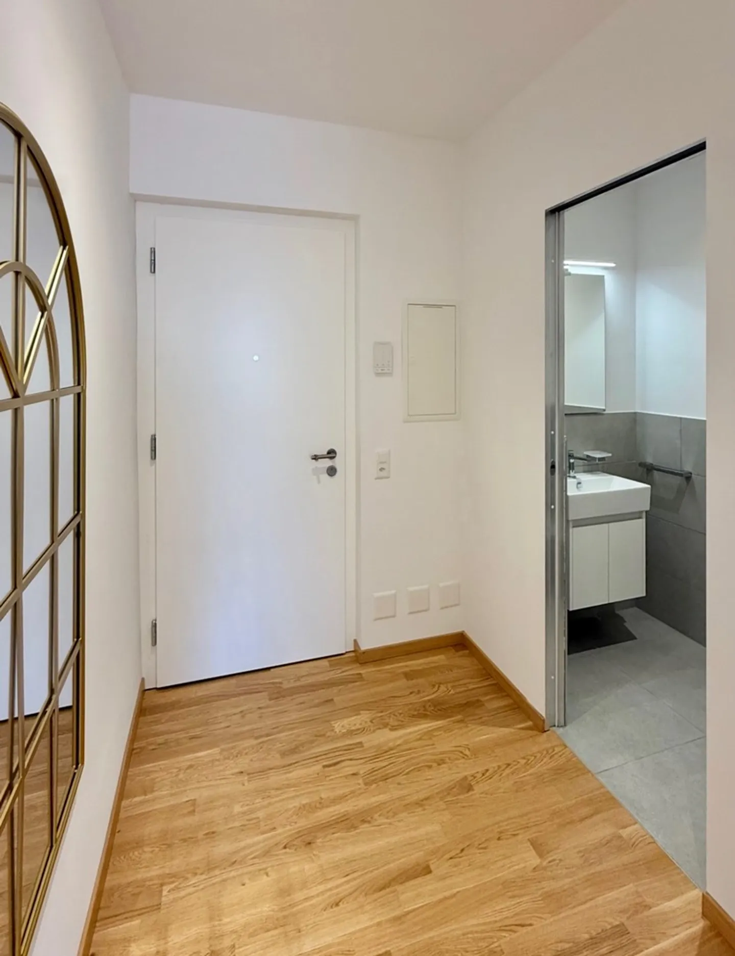Nuova Lussuosa Residenza Secondaria sul Lago Maggiore - Foto 4 di 13