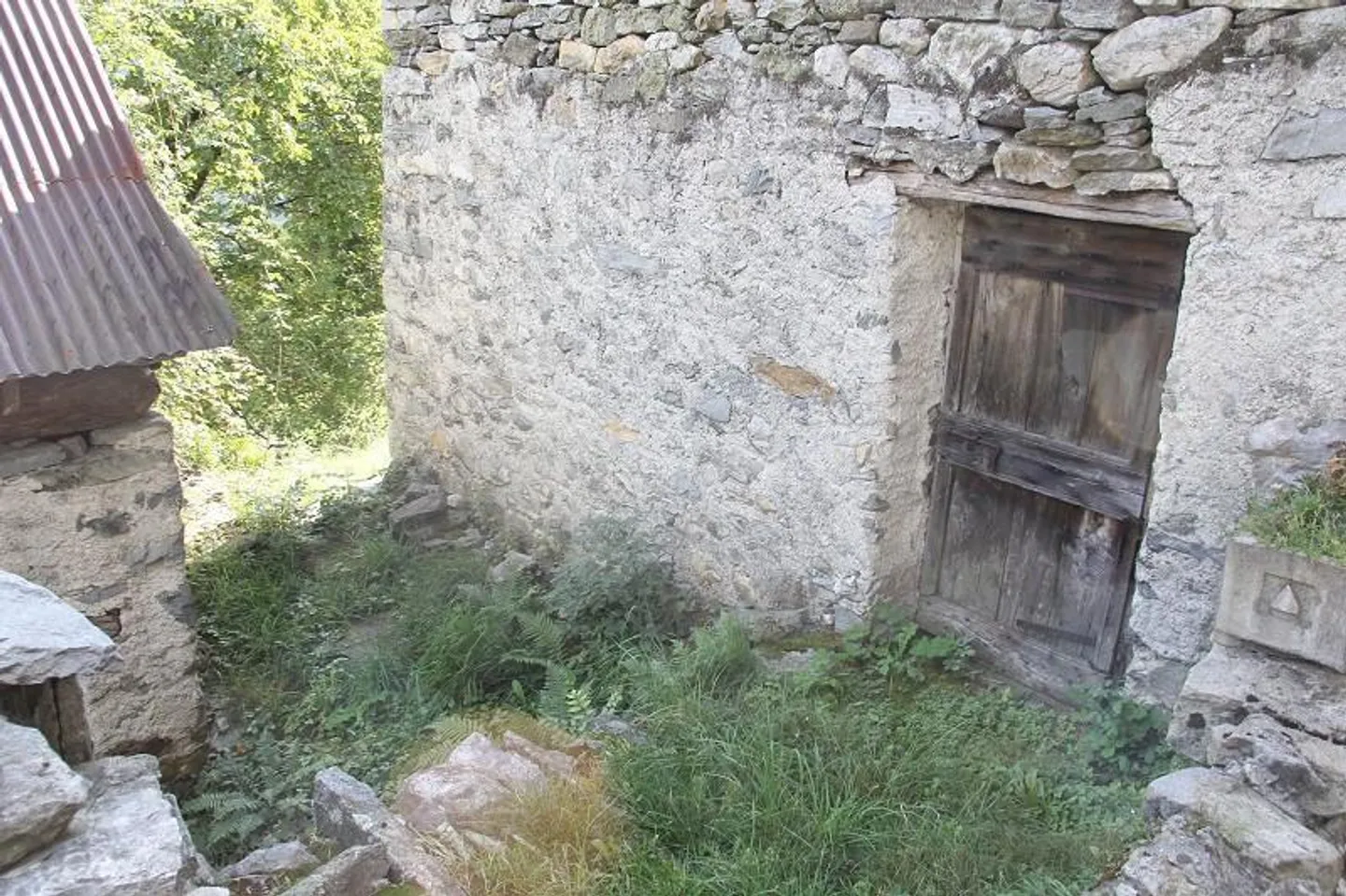 Rustico di 3 camere da ristrutturare con vista magnifica - Foto 6 di 9