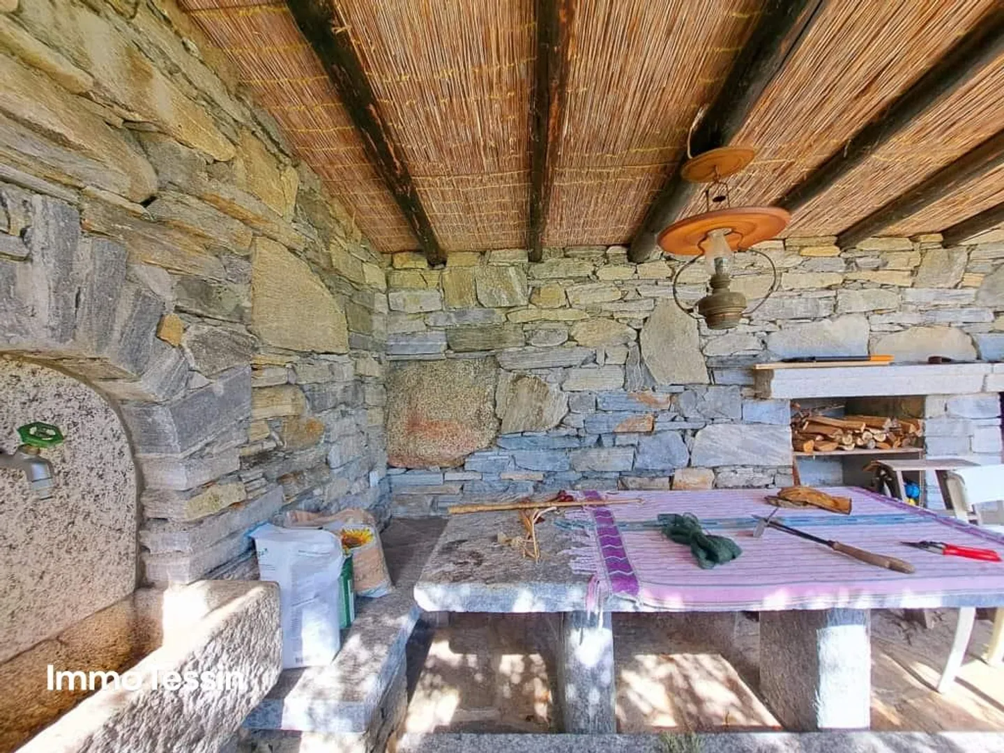 Bel appartement sous les toits à Centovalli avec vue panoramique à couper le souffle... - Photo 5 sur 13