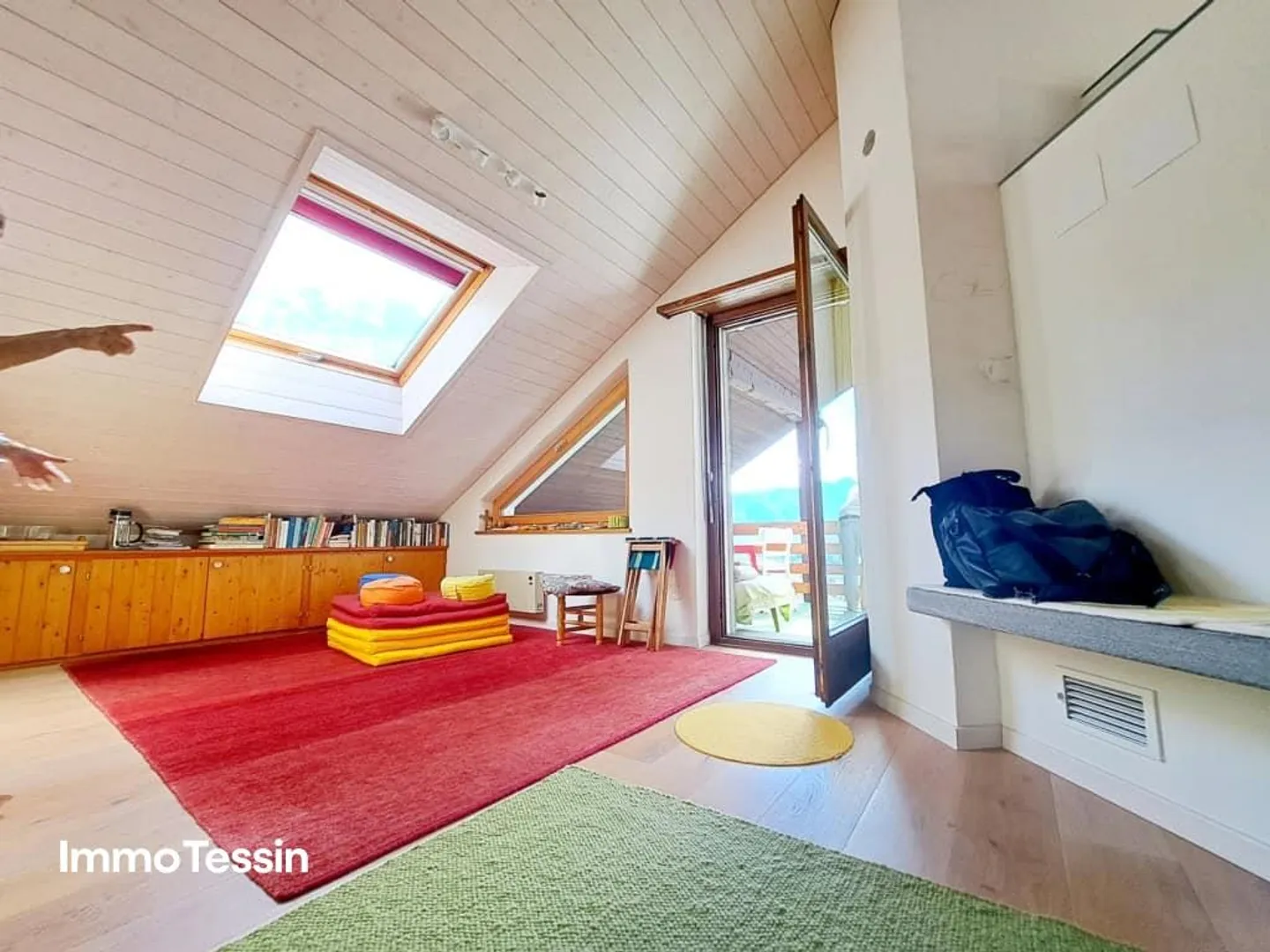 Bel appartement sous les toits à Centovalli avec vue panoramique à couper le souffle... - Photo 8 sur 13