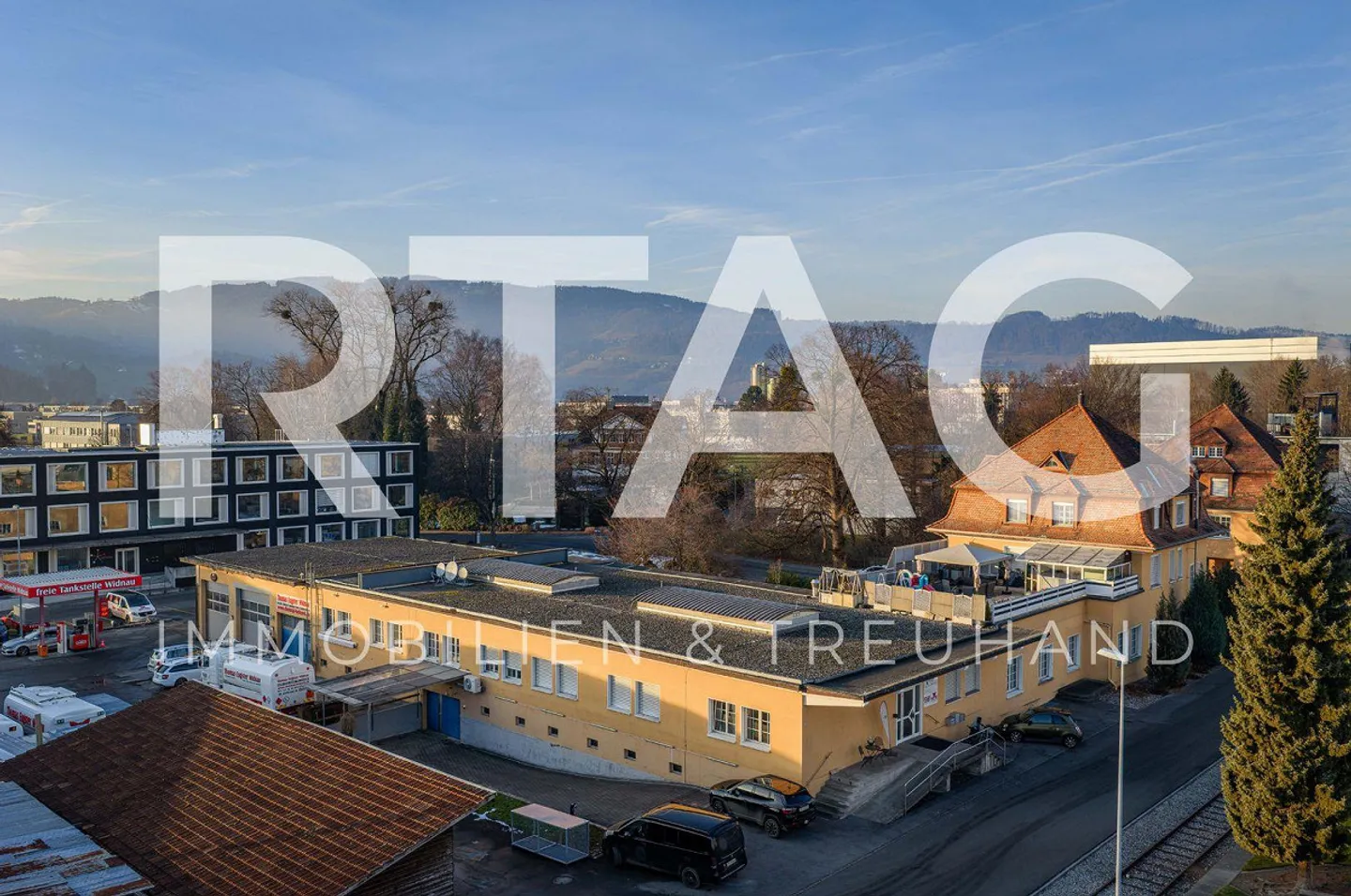 Versatile Commercial Space - Photo 1 of 12